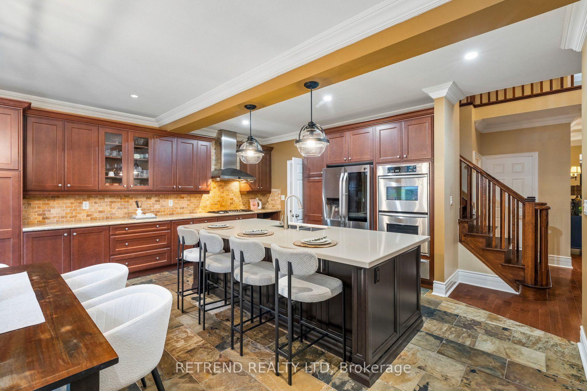 Photo 15 of 2223 Wuthering Heights Way, Oakville, Bronte Creek — HOMEH