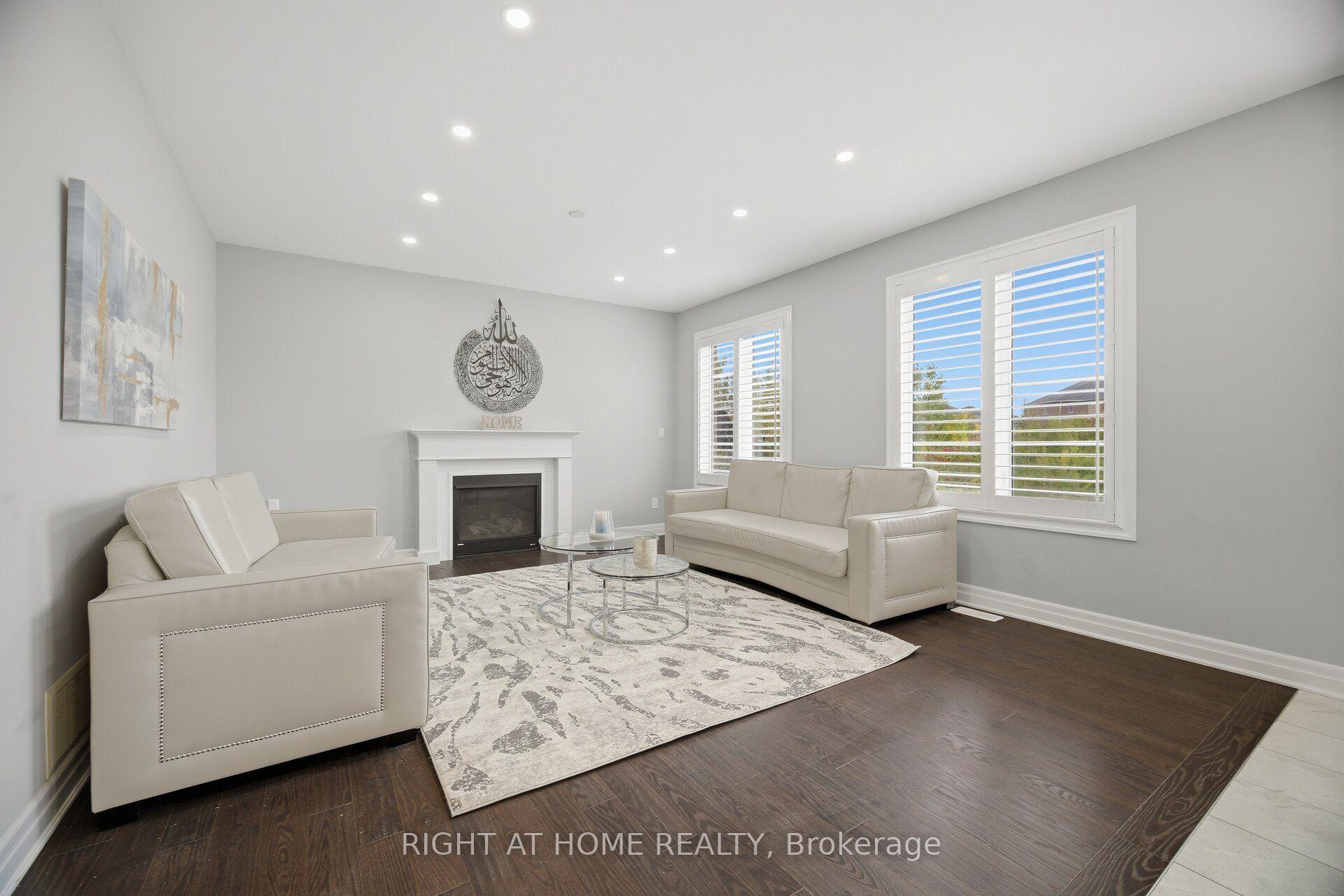 Photo 9 of 1444 Connaught Terrace, Milton, Ford — HOMEH
