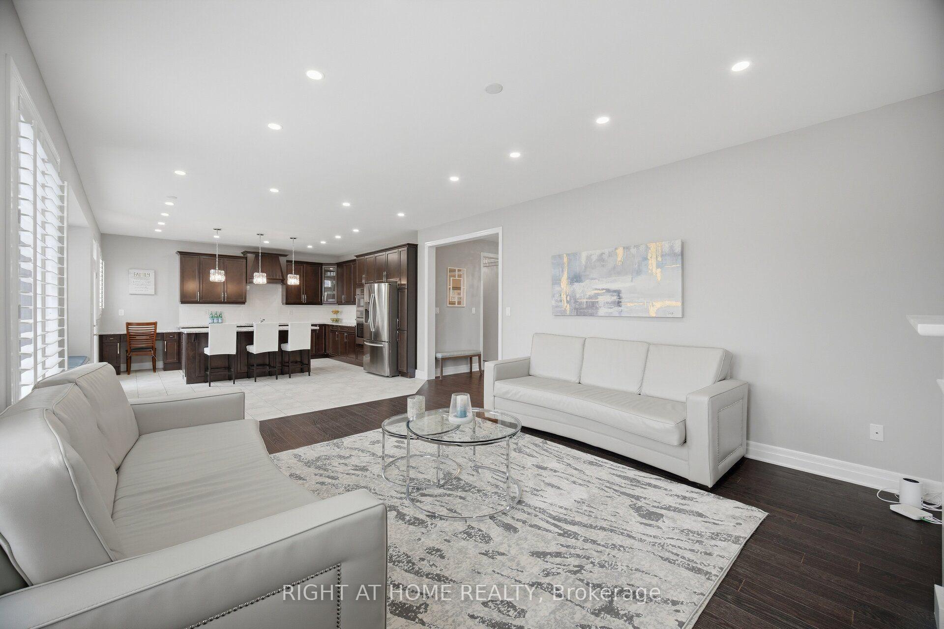 Photo 10 of 1444 Connaught Terrace, Milton, Ford — HOMEH
