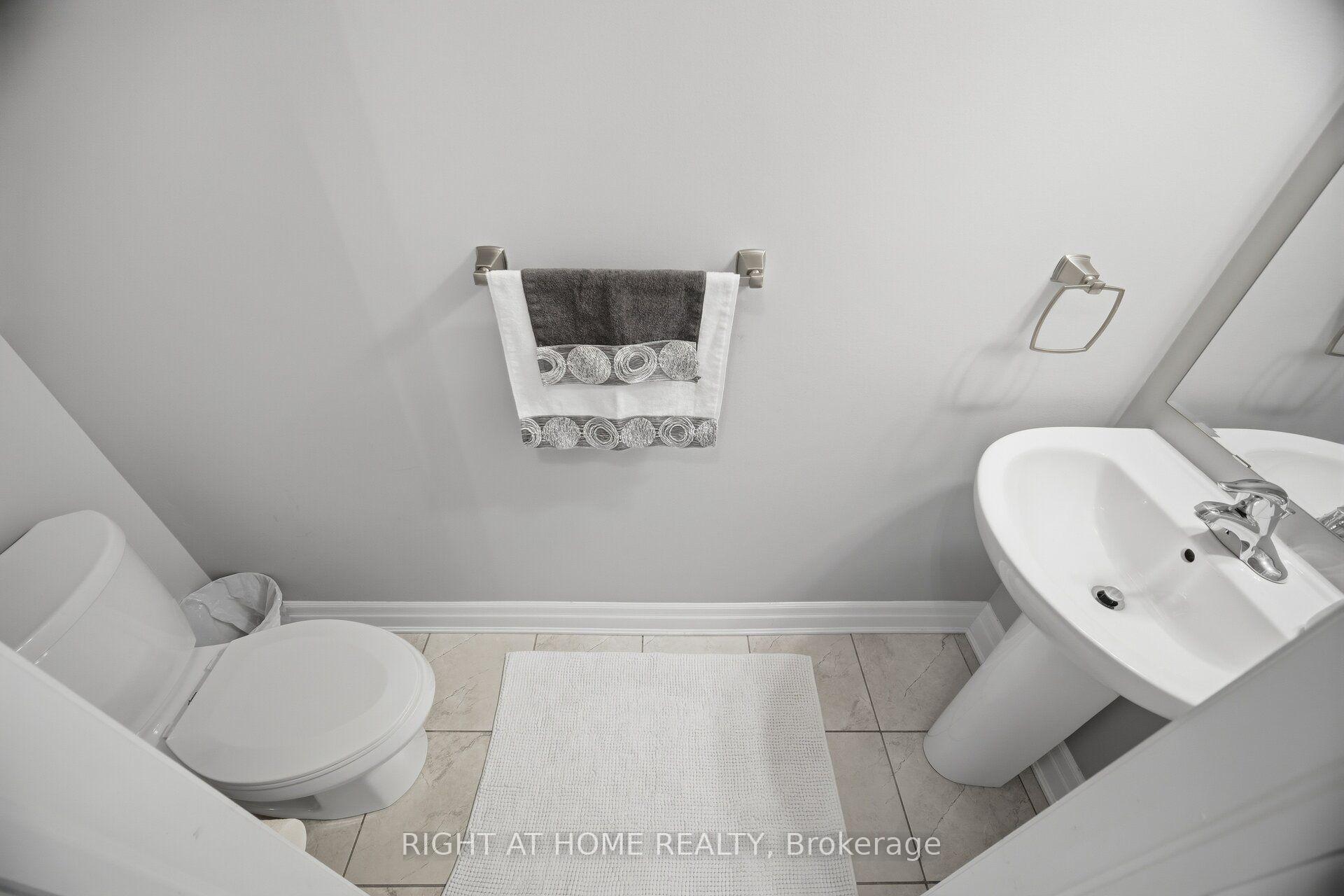 Photo 19 of 1444 Connaught Terrace, Milton, Ford — HOMEH
