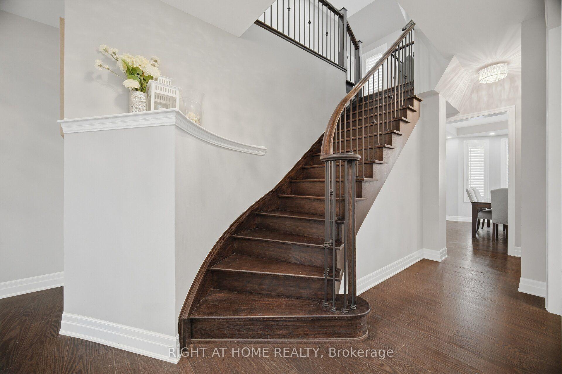 Photo 21 of 1444 Connaught Terrace, Milton, Ford — HOMEH