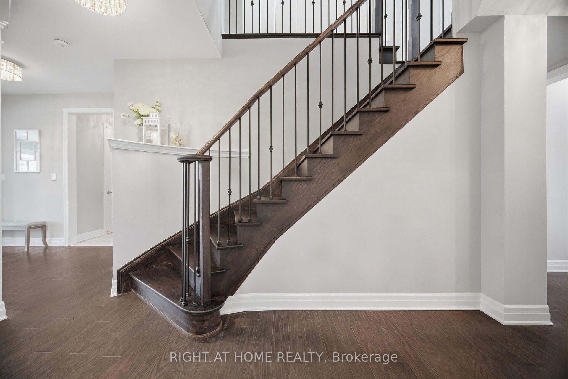 Photo 22 of 1444 Connaught Terrace, Milton, Ford — HOMEH