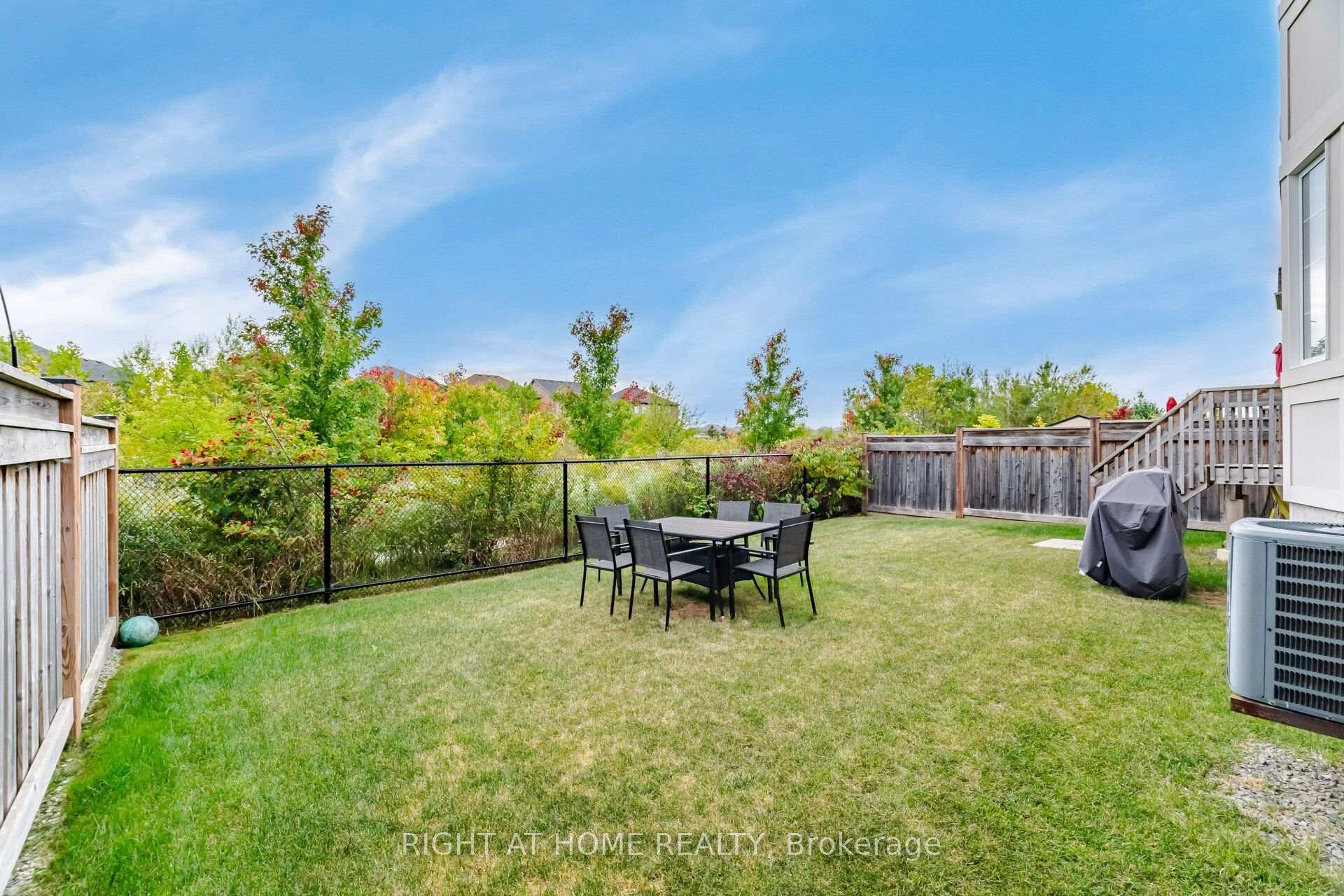 Photo 52 of 1444 Connaught Terrace, Milton, Ford — HOMEH