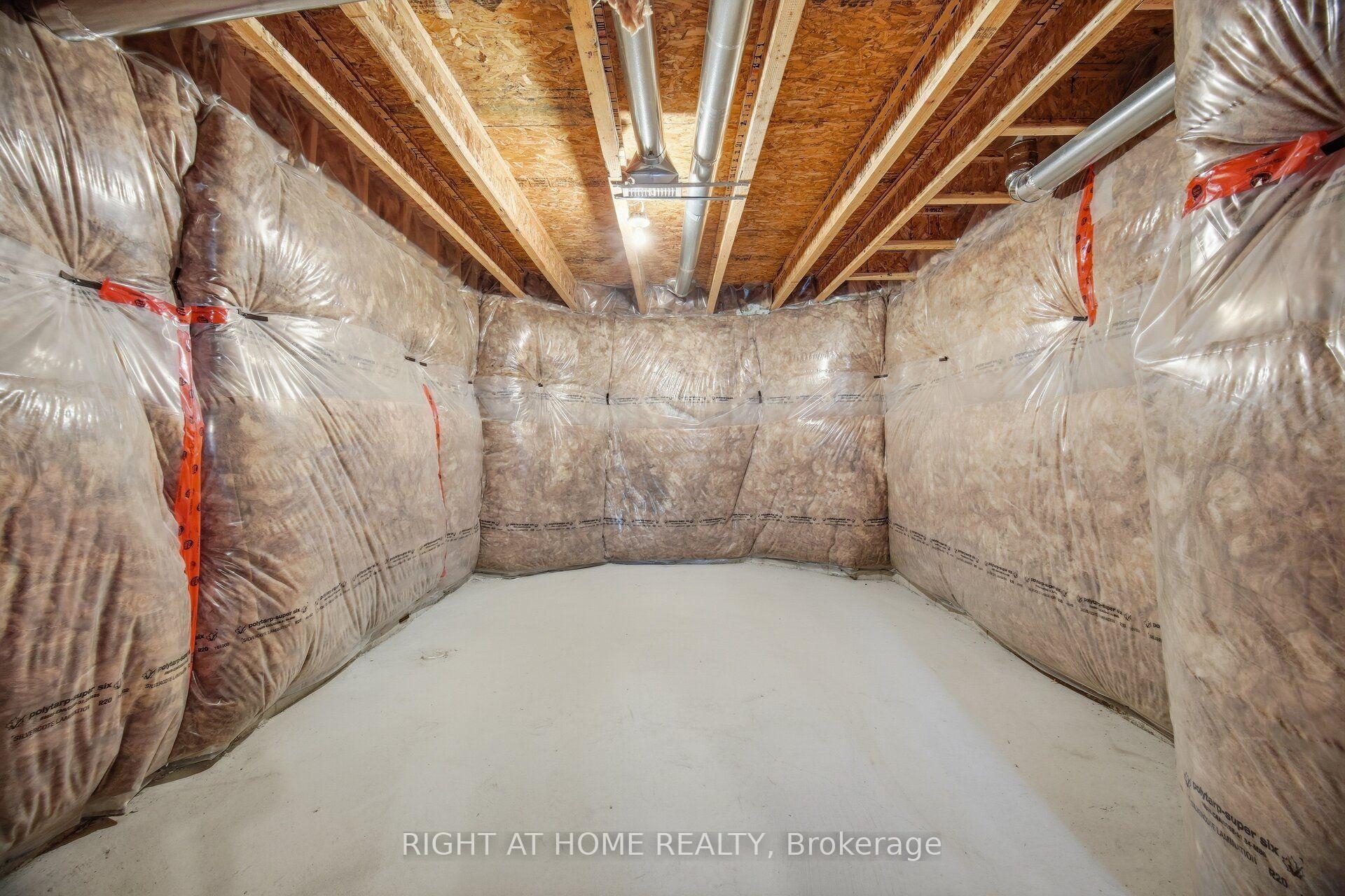 Photo 54 of 1444 Connaught Terrace, Milton, Ford — HOMEH