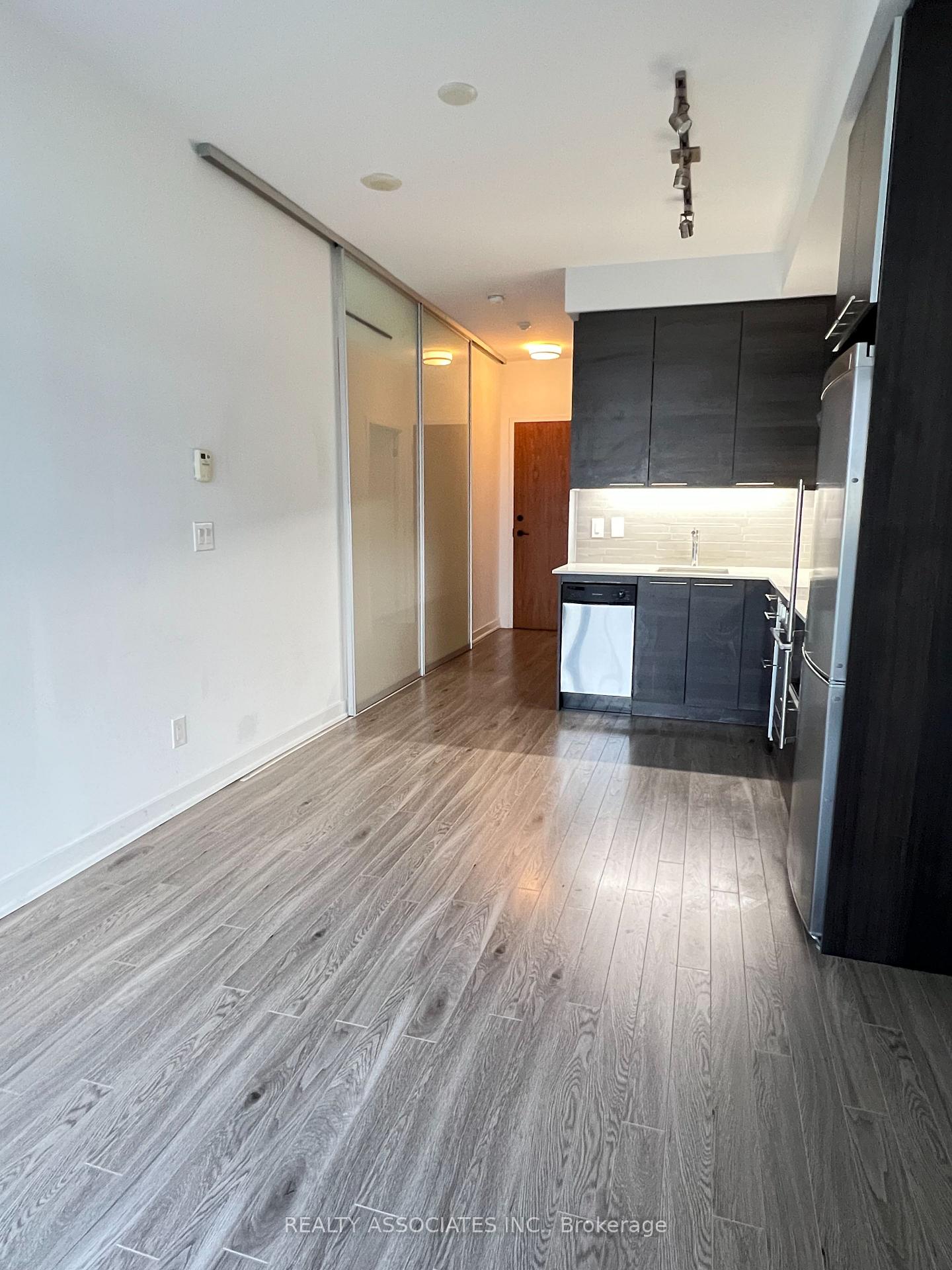 Photo 2 of Unit 2807, 1 Market Street, Toronto, Waterfront Communities — HOMEH