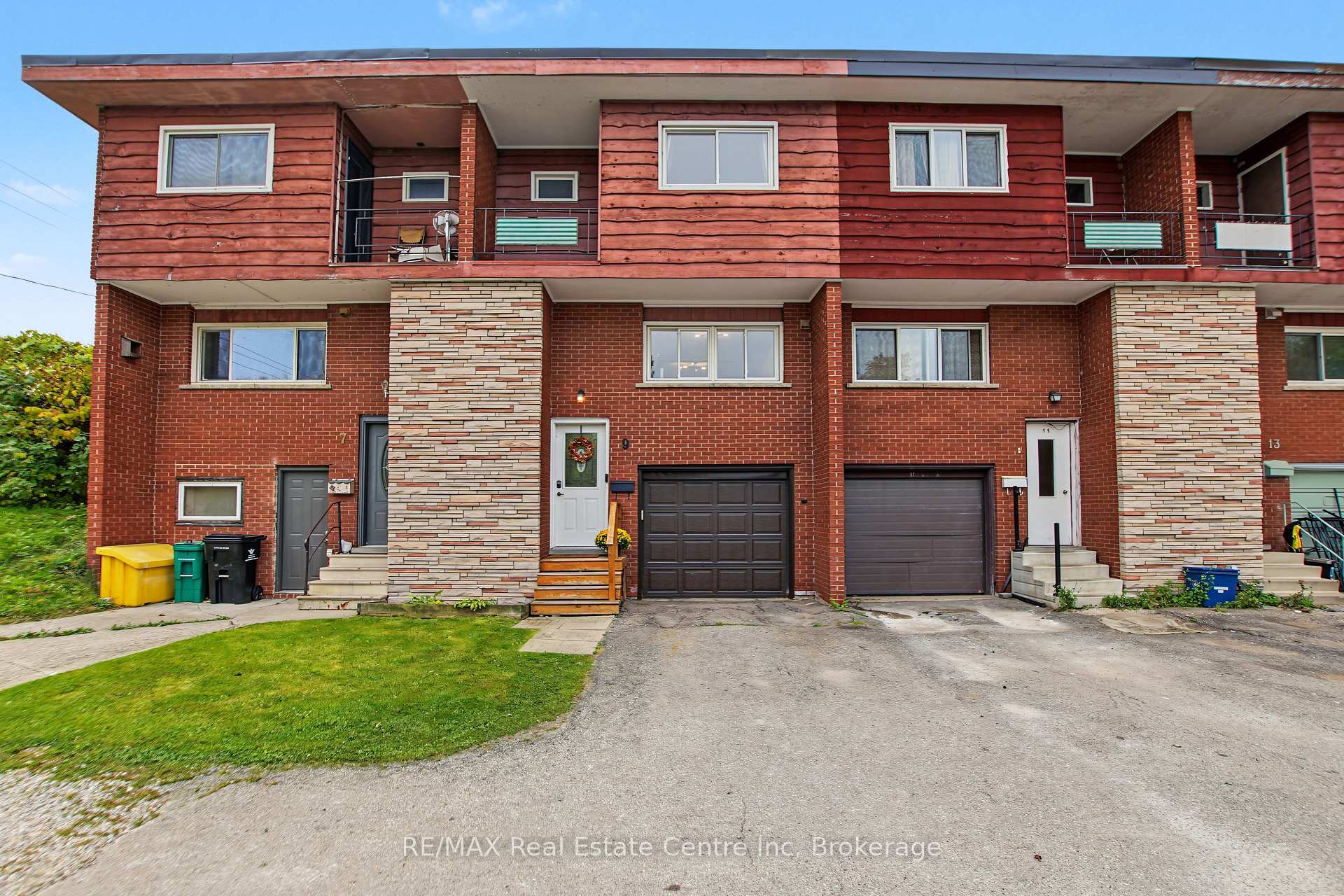 Photo of 9 Greenbrook Drive