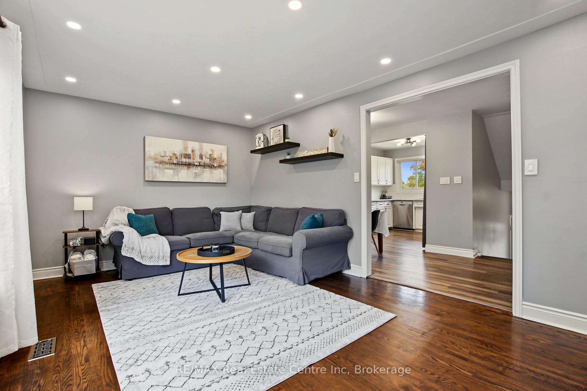 Photo 15 of 9 Greenbrook Drive, Kitchener, Meinzinger — HOMEH