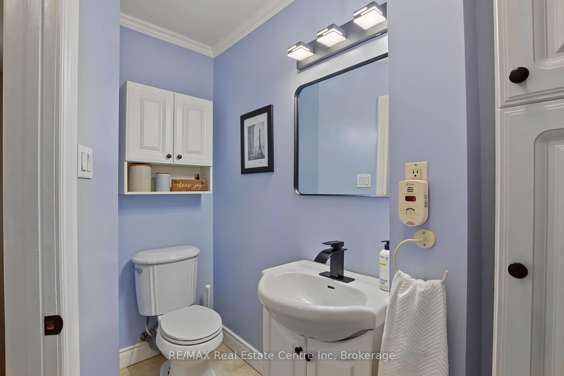 Photo 30 of 9 Greenbrook Drive, Kitchener, Meinzinger — HOMEH
