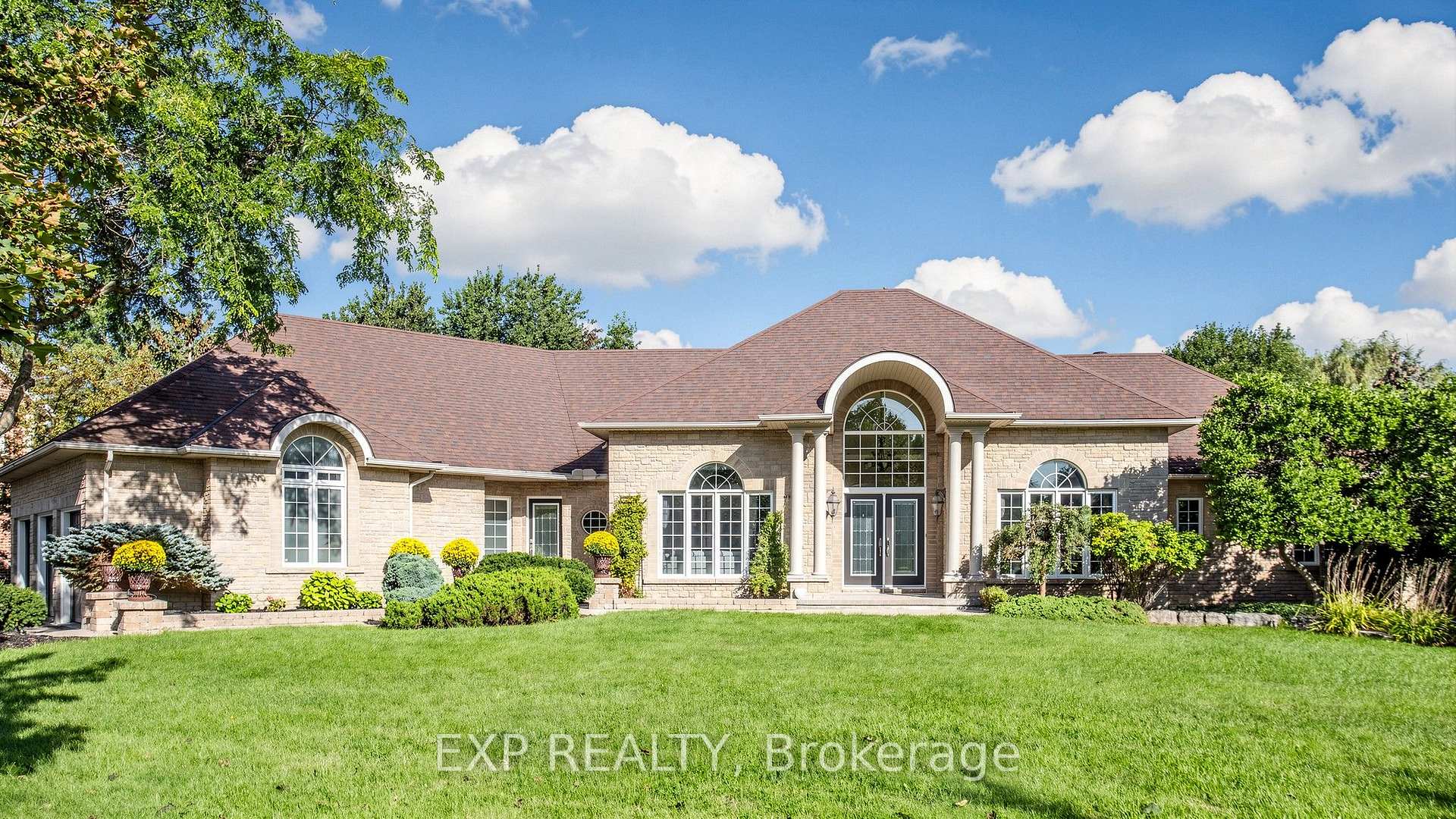 Photo of 36 Maplehyrn Avenue