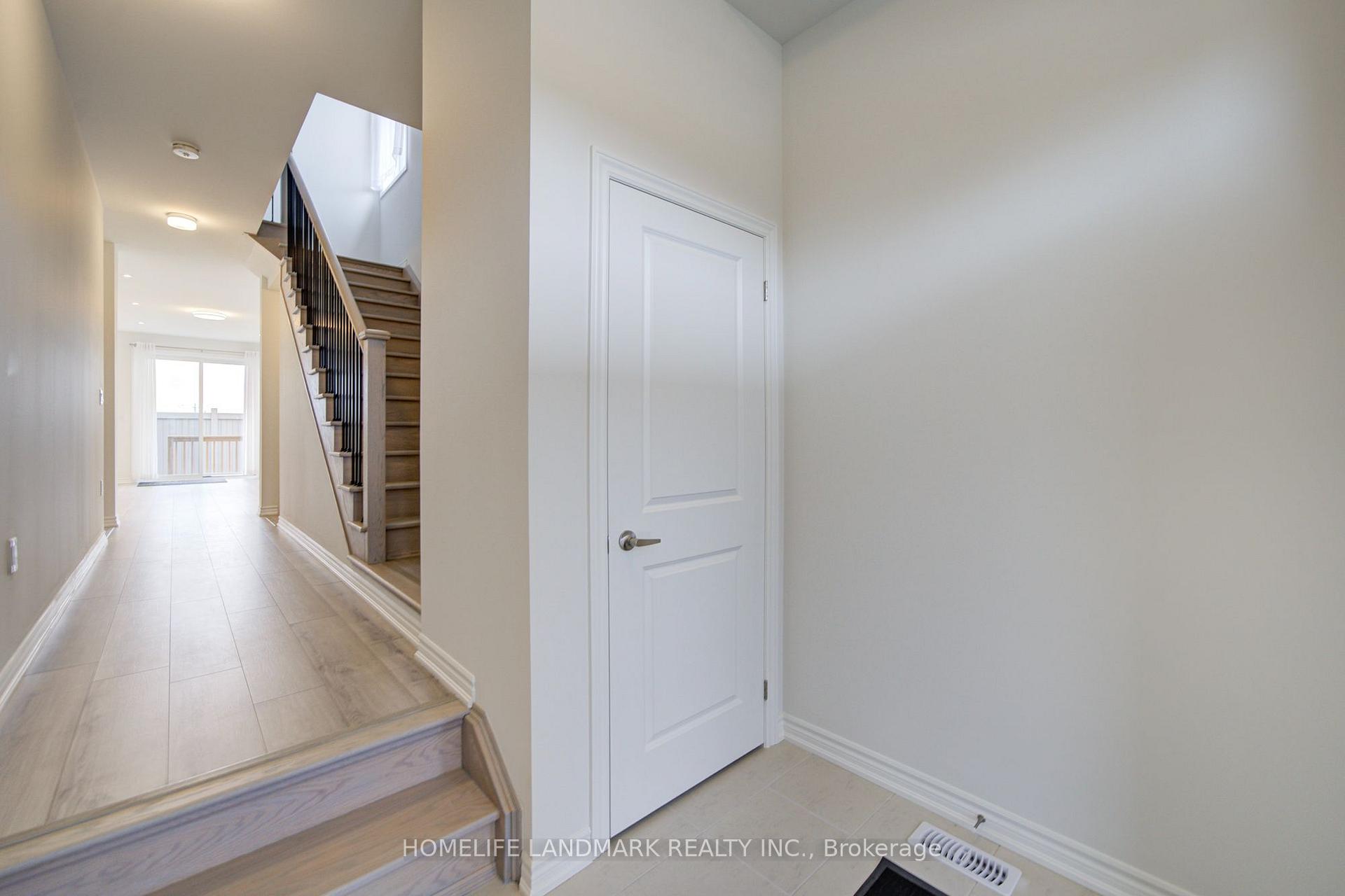 Photo 6 of 80 Tipp Drive, Richmond Hill, Rural Richmond Hill — HOMEH