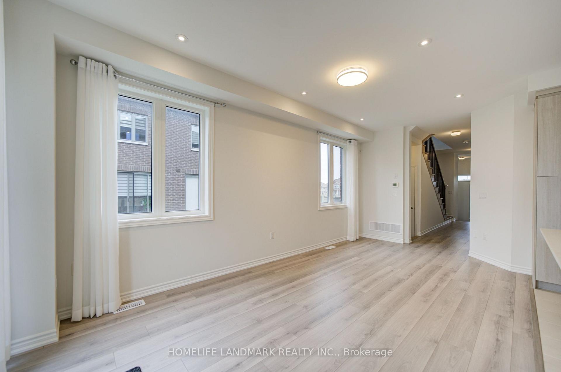 Photo 10 of 80 Tipp Drive, Richmond Hill, Rural Richmond Hill — HOMEH