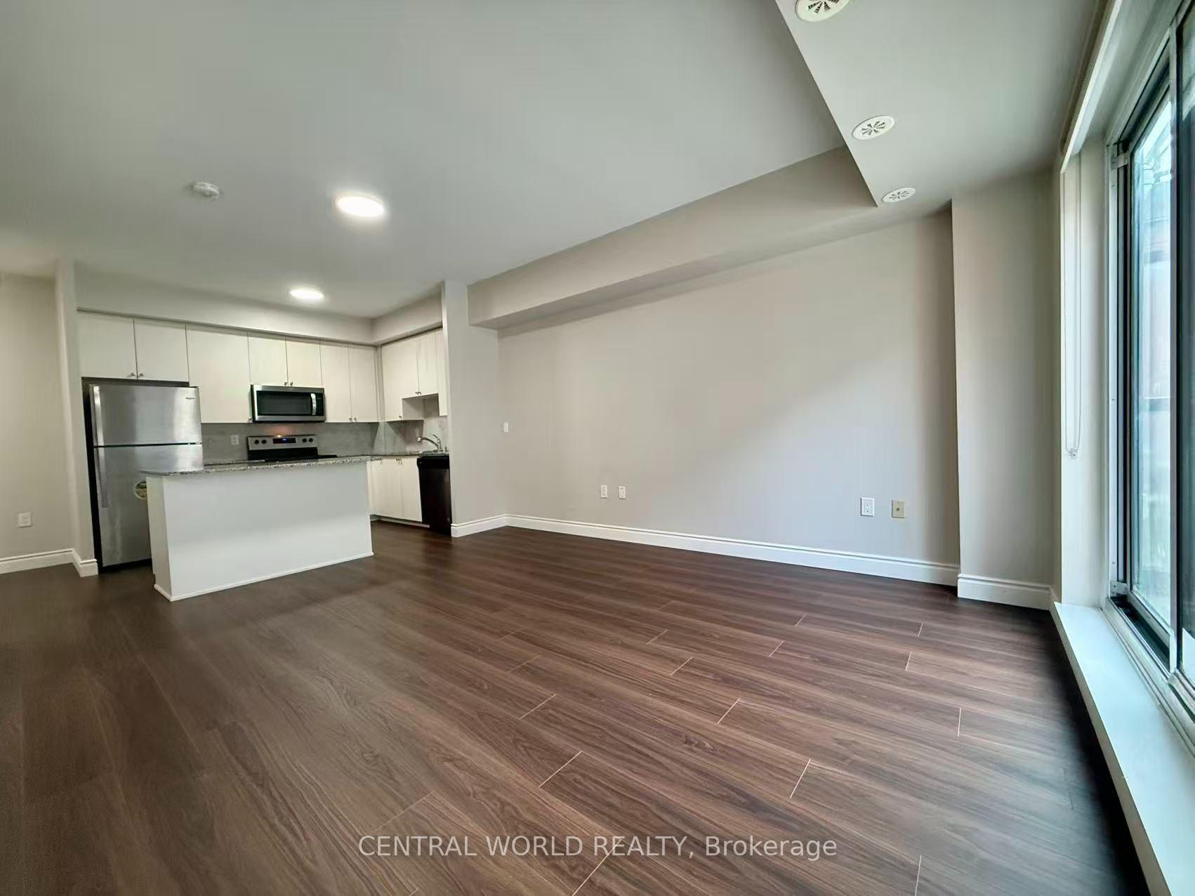 Photo 2 of Unit D402, 5289 Hwy 7, Vaughan, Vaughan Grove — HOMEH