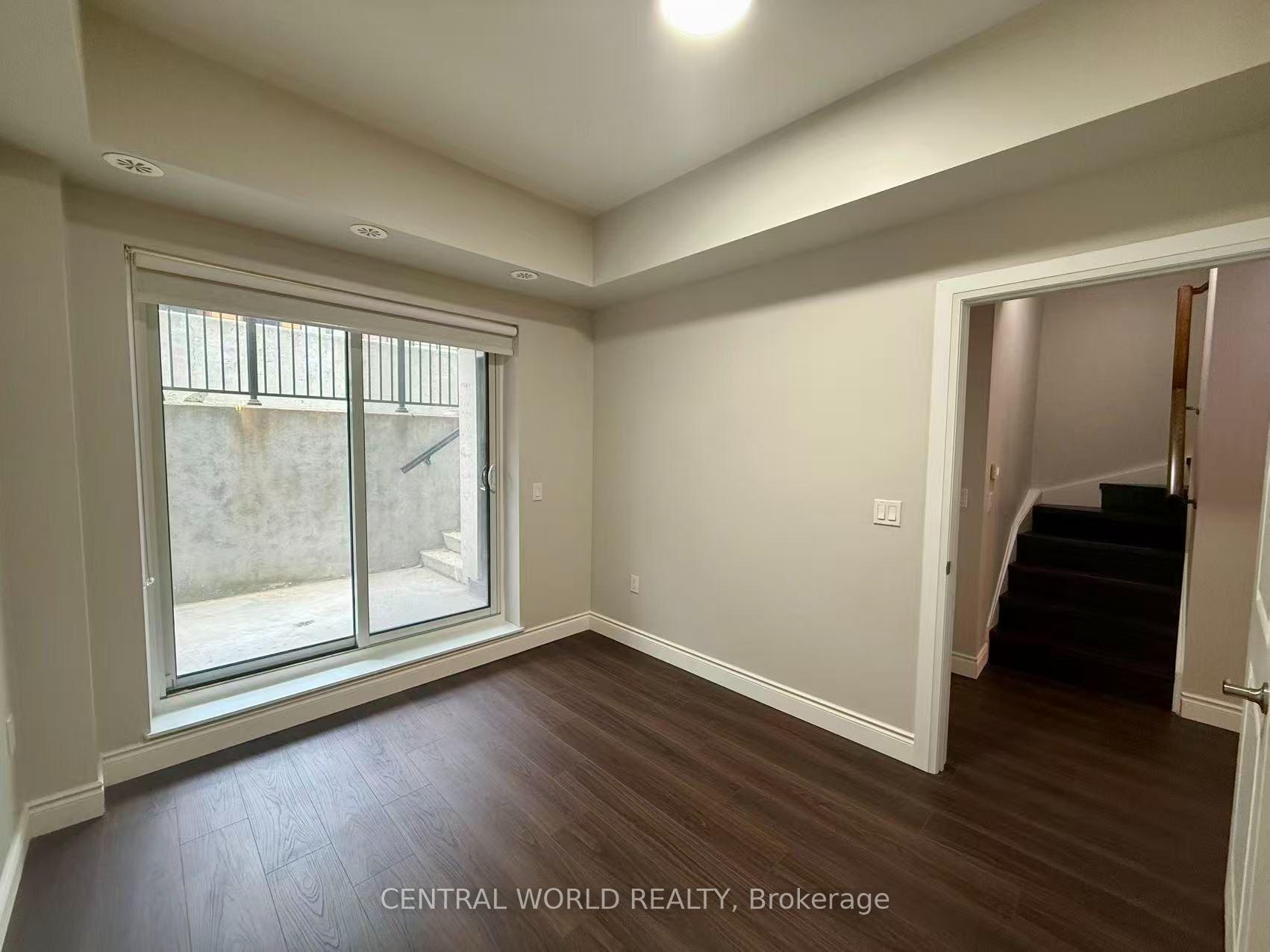 Photo 9 of Unit D402, 5289 Hwy 7, Vaughan, Vaughan Grove — HOMEH