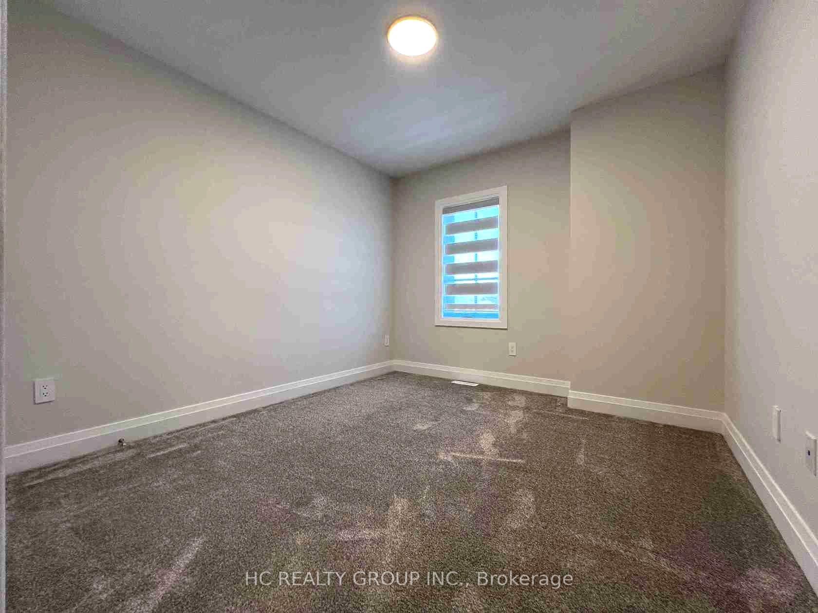 Photo 8 of 2357 Callingham Drive, London, North R — HOMEH