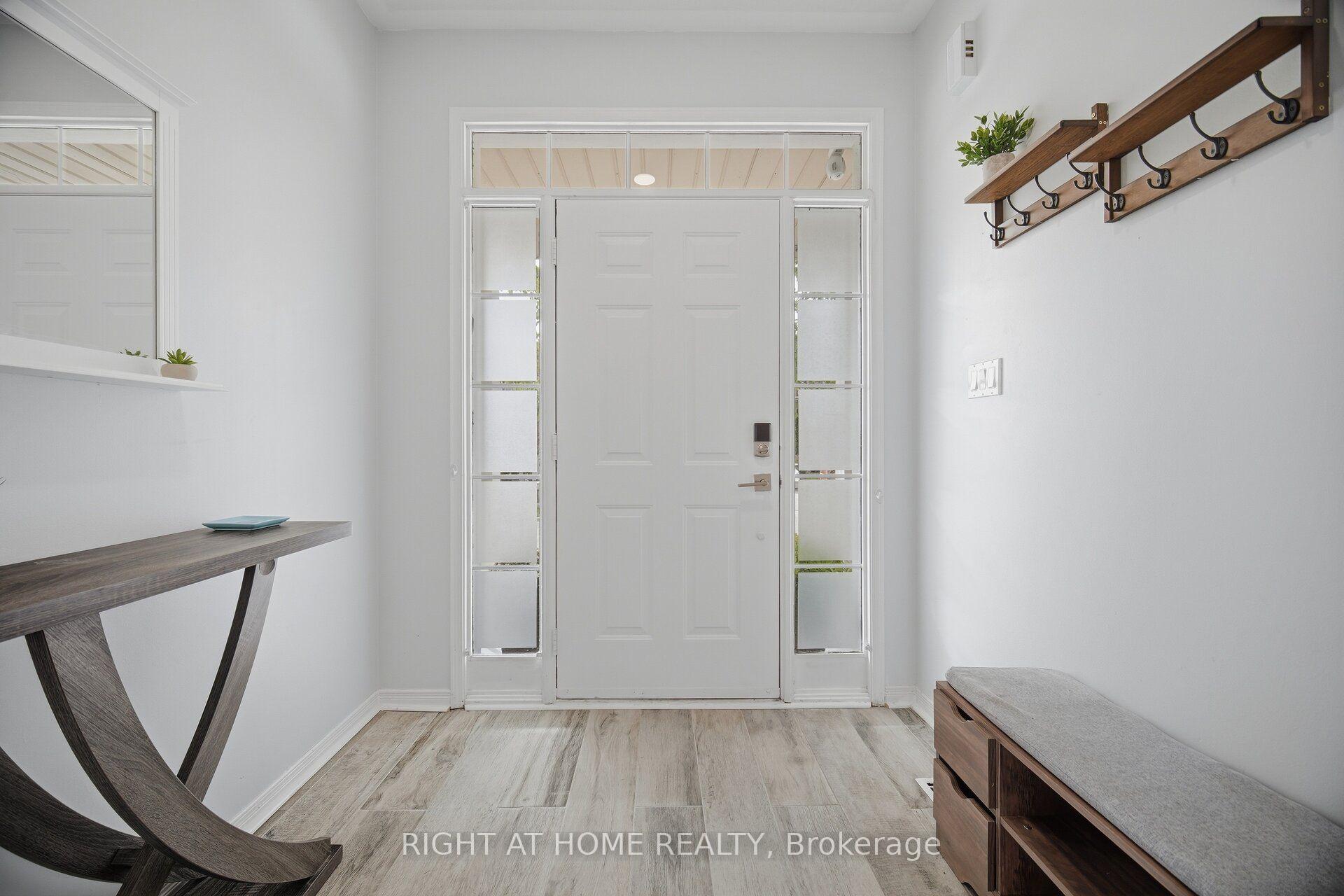Photo 11 of 2249 Crestmont Drive, Oakville, Westmount — HOMEH