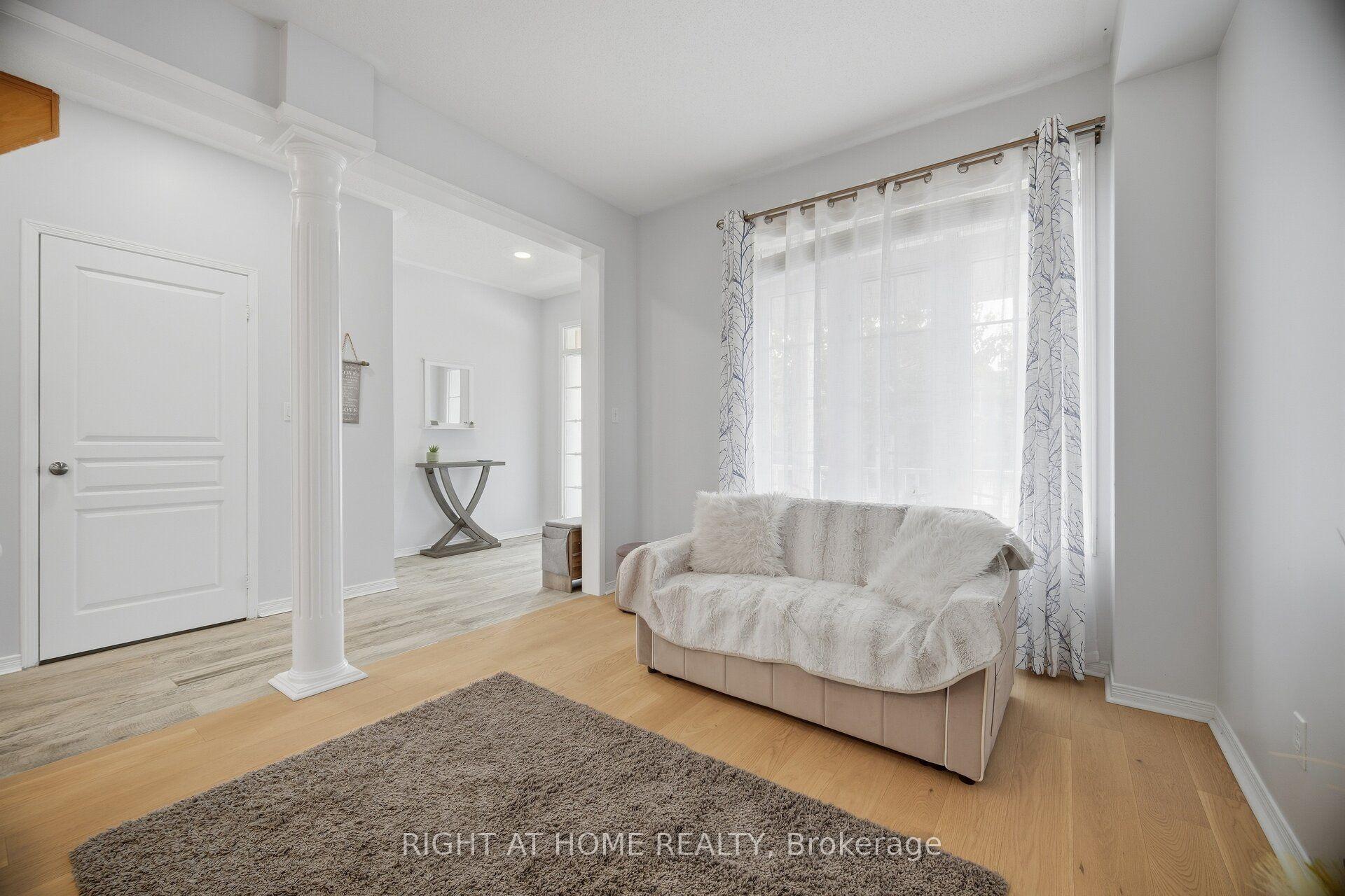 Photo 13 of 2249 Crestmont Drive, Oakville, Westmount — HOMEH