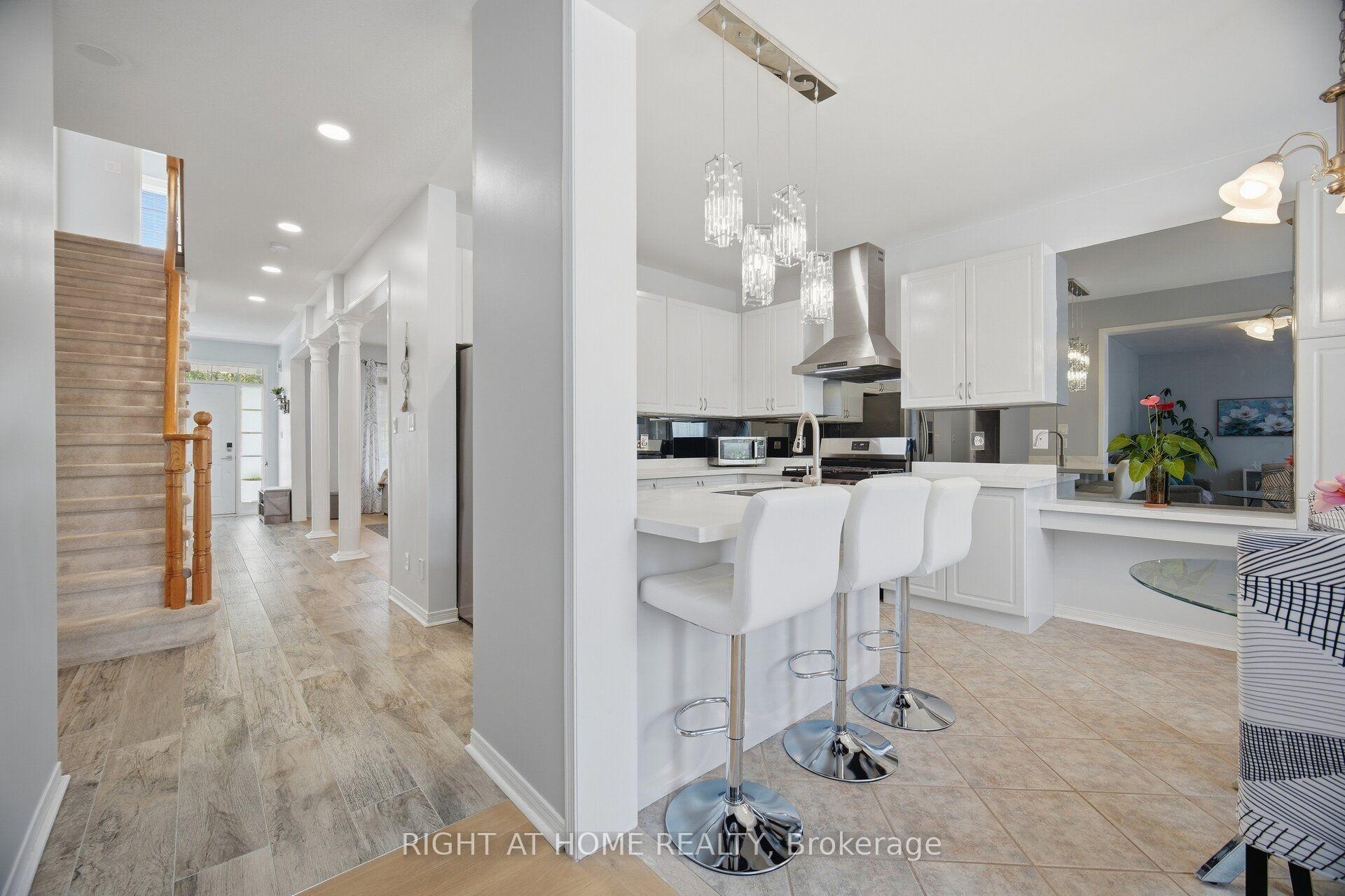 Photo 20 of 2249 Crestmont Drive, Oakville, Westmount — HOMEH