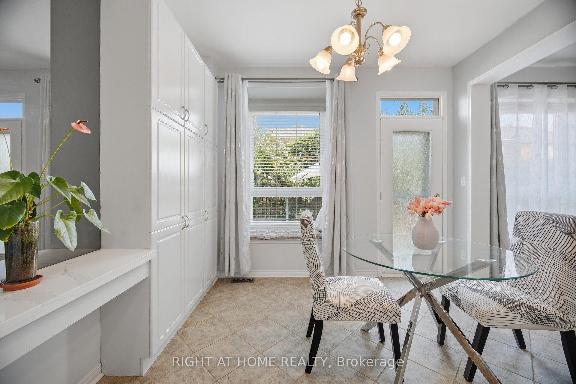 Photo 28 of 2249 Crestmont Drive, Oakville, Westmount — HOMEH