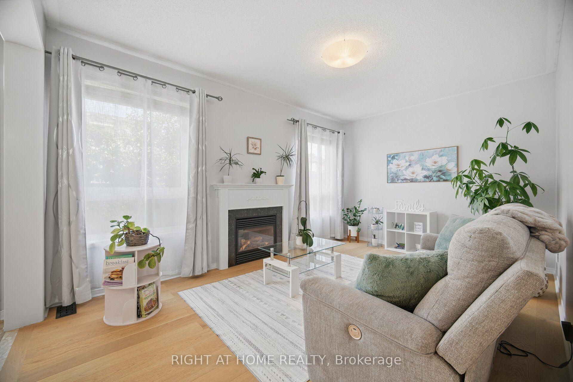 Photo 30 of 2249 Crestmont Drive, Oakville, Westmount — HOMEH
