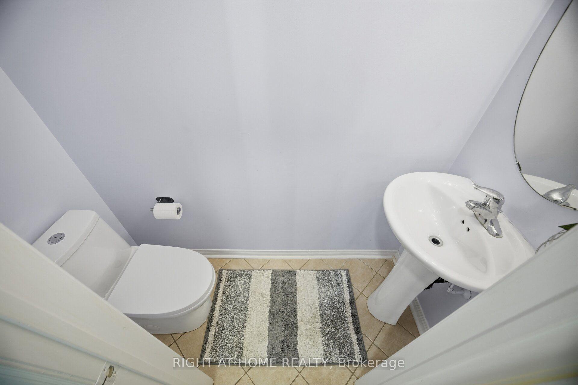 Photo 32 of 2249 Crestmont Drive, Oakville, Westmount — HOMEH