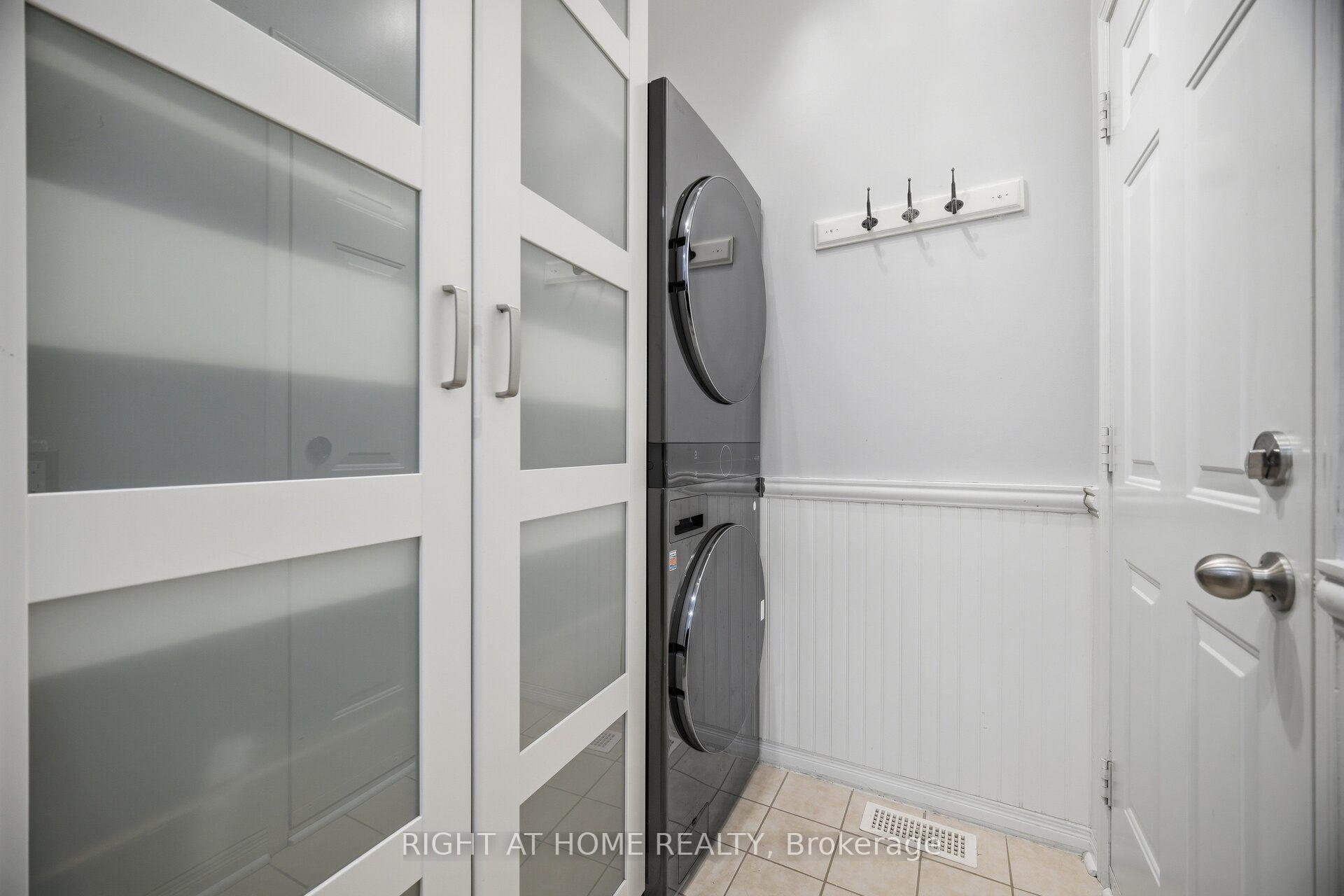 Photo 34 of 2249 Crestmont Drive, Oakville, Westmount — HOMEH