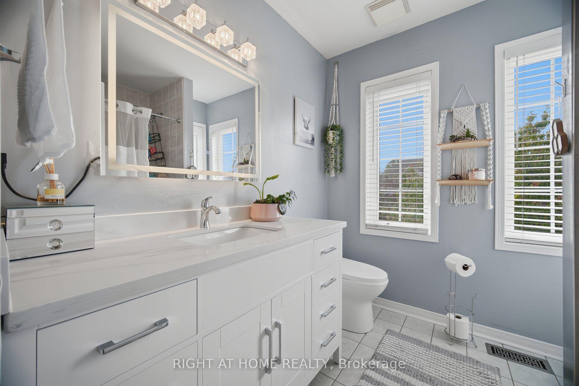 Photo 50 of 2249 Crestmont Drive, Oakville, Westmount — HOMEH