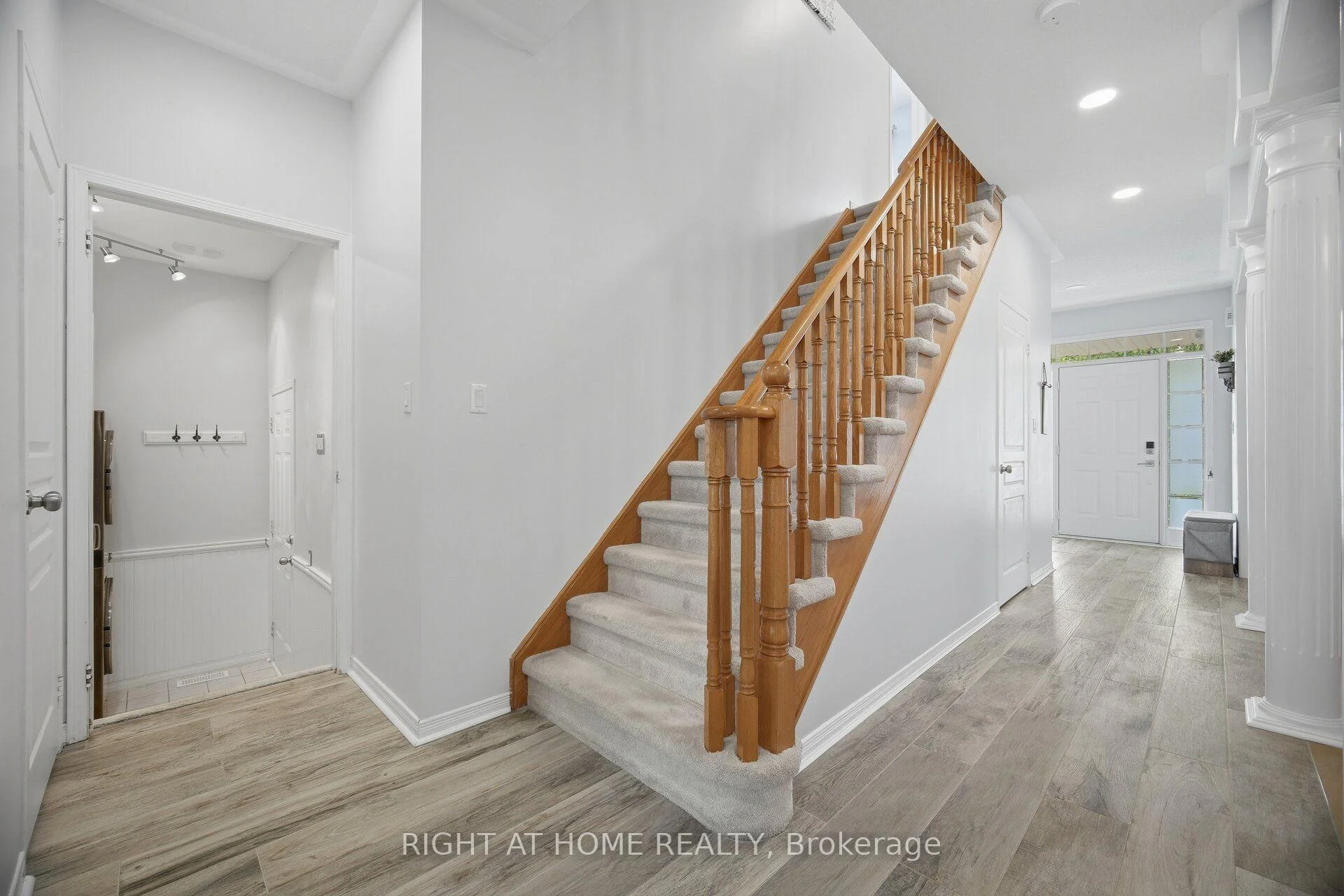 Photo 37 of 2249 Crestmont Drive, Oakville, Westmount — HOMEH