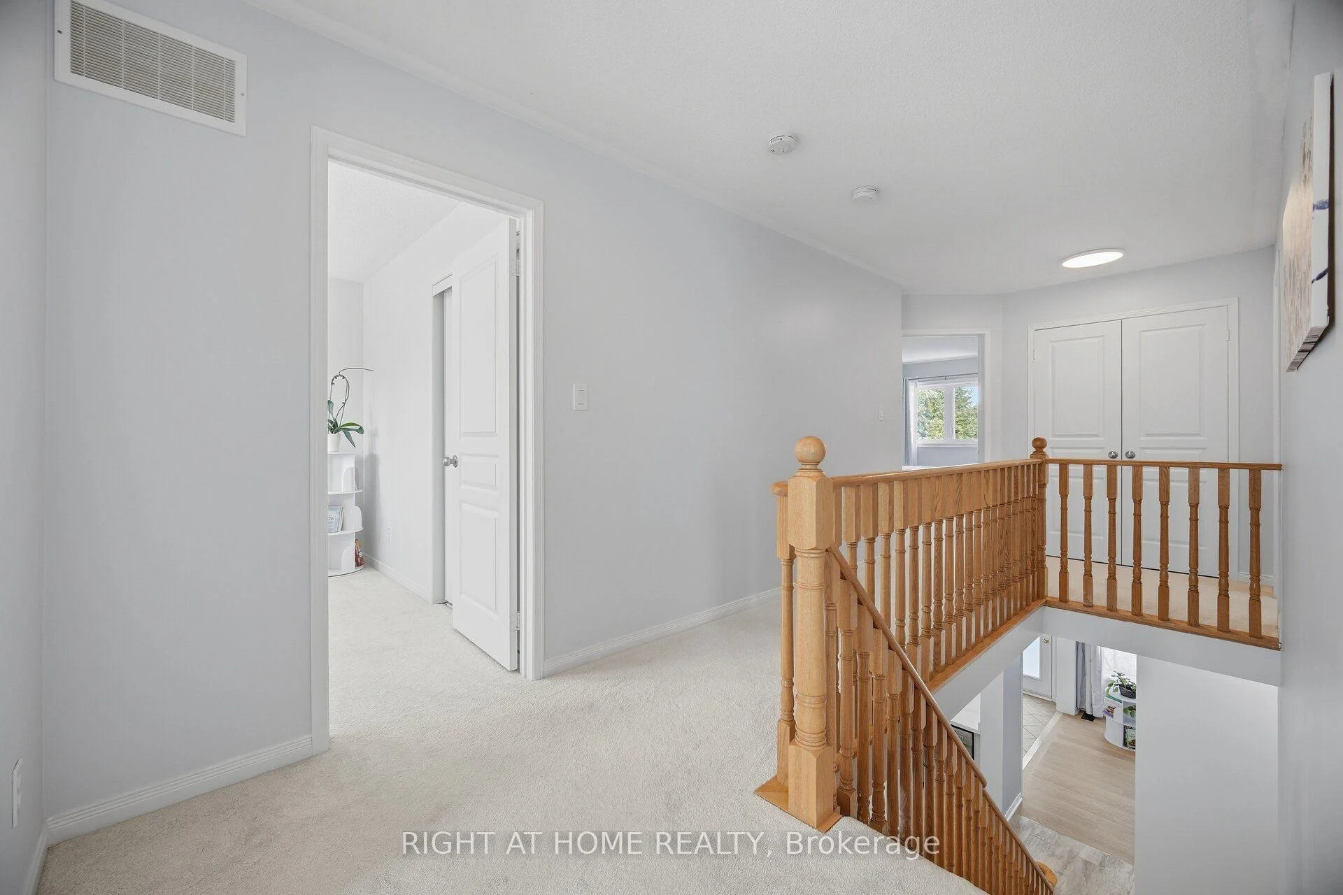Photo 38 of 2249 Crestmont Drive, Oakville, Westmount — HOMEH