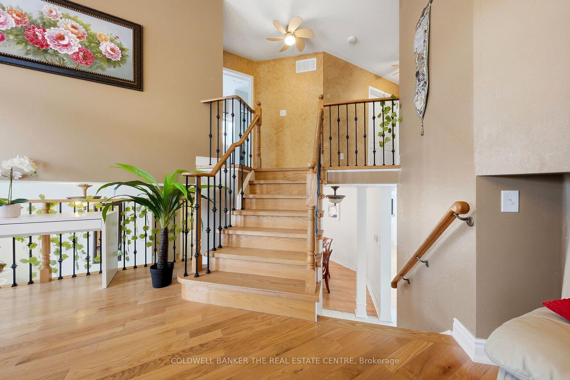 Photo 26 of 15 Charleswood Circle, Brampton, Fletcher's Meadow — HOMEH