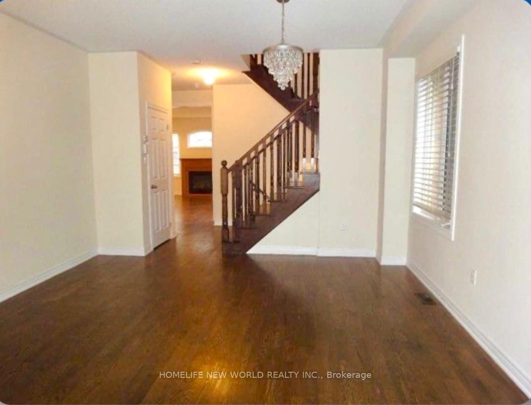 Photo 4 of 92 Betony Drive, Richmond Hill, Oak Ridges — HOMEH
