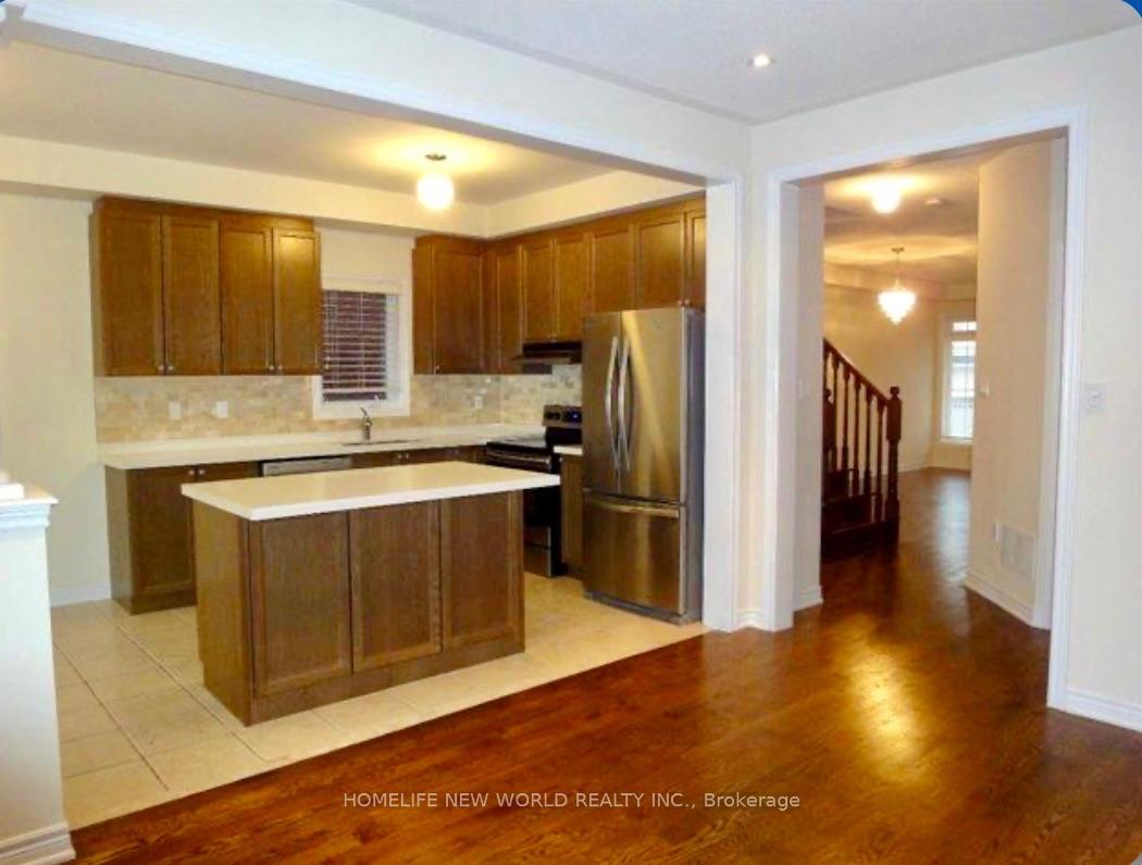 Photo 6 of 92 Betony Drive, Richmond Hill, Oak Ridges — HOMEH