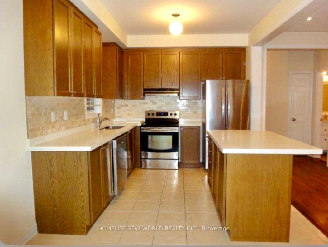 Photo 7 of 92 Betony Drive, Richmond Hill, Oak Ridges — HOMEH