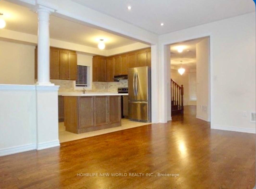 Photo 9 of 92 Betony Drive, Richmond Hill, Oak Ridges — HOMEH