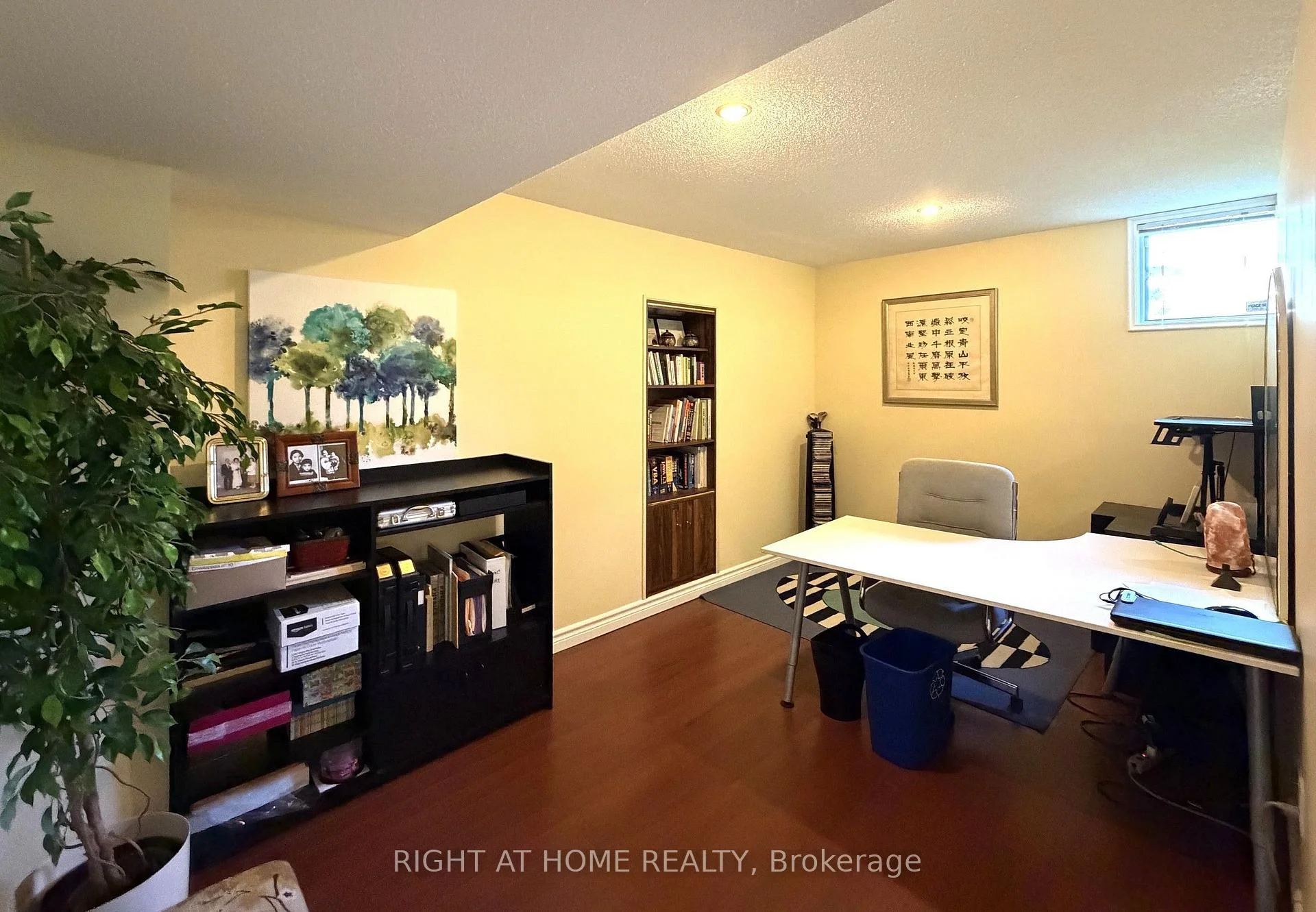 Photo 28 of 17 Piccadilly Road, Richmond Hill, Doncrest — HOMEH