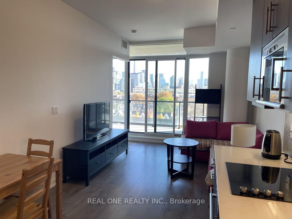 Photo 9 of Unit 710, 297 College Street, Toronto, Kensington-Chinatown — HOMEH