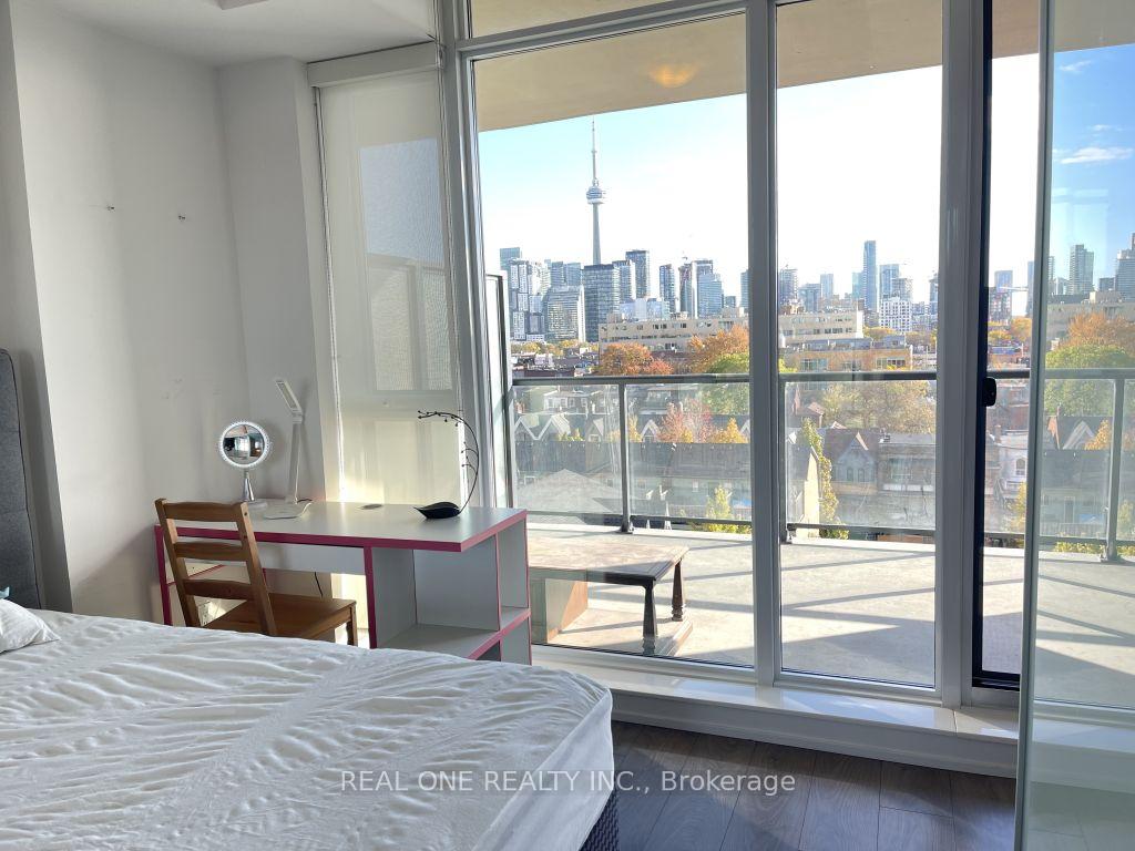 Photo 12 of Unit 710, 297 College Street, Toronto, Kensington-Chinatown — HOMEH