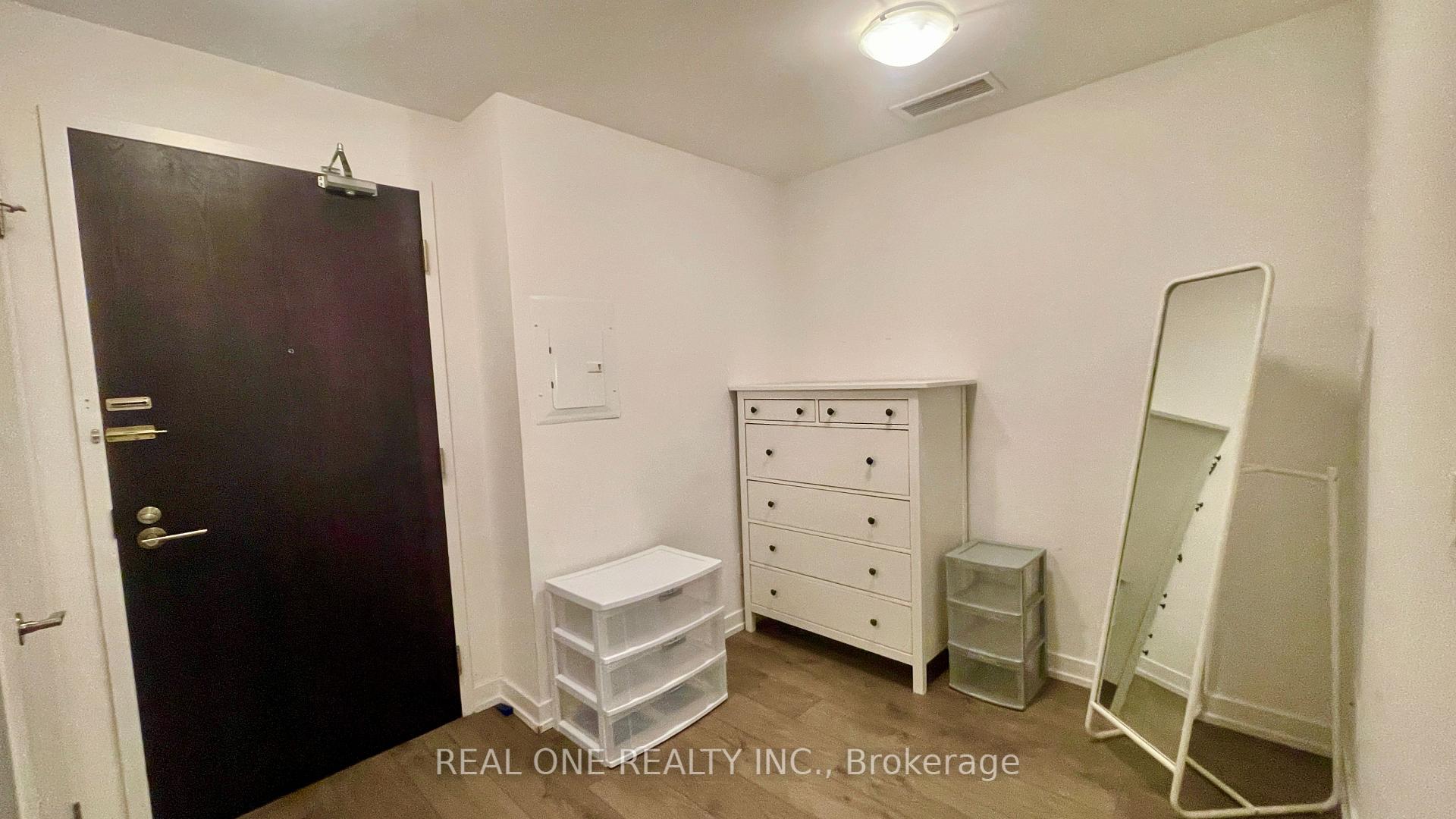 Photo 17 of Unit 710, 297 College Street, Toronto, Kensington-Chinatown — HOMEH