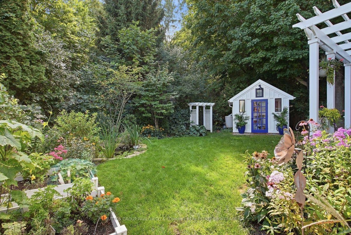 Photo 43 of 111 Hesketh Street, London, North A — HOMEH