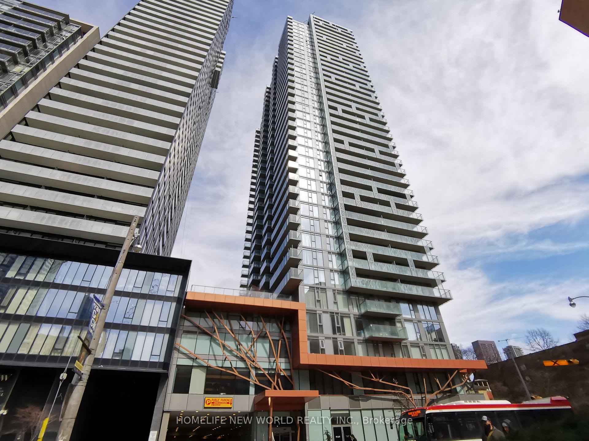 Photo 5 of Unit 1006, 50 Wellesley Street E, Toronto, Church-Yonge Corridor — HOMEH