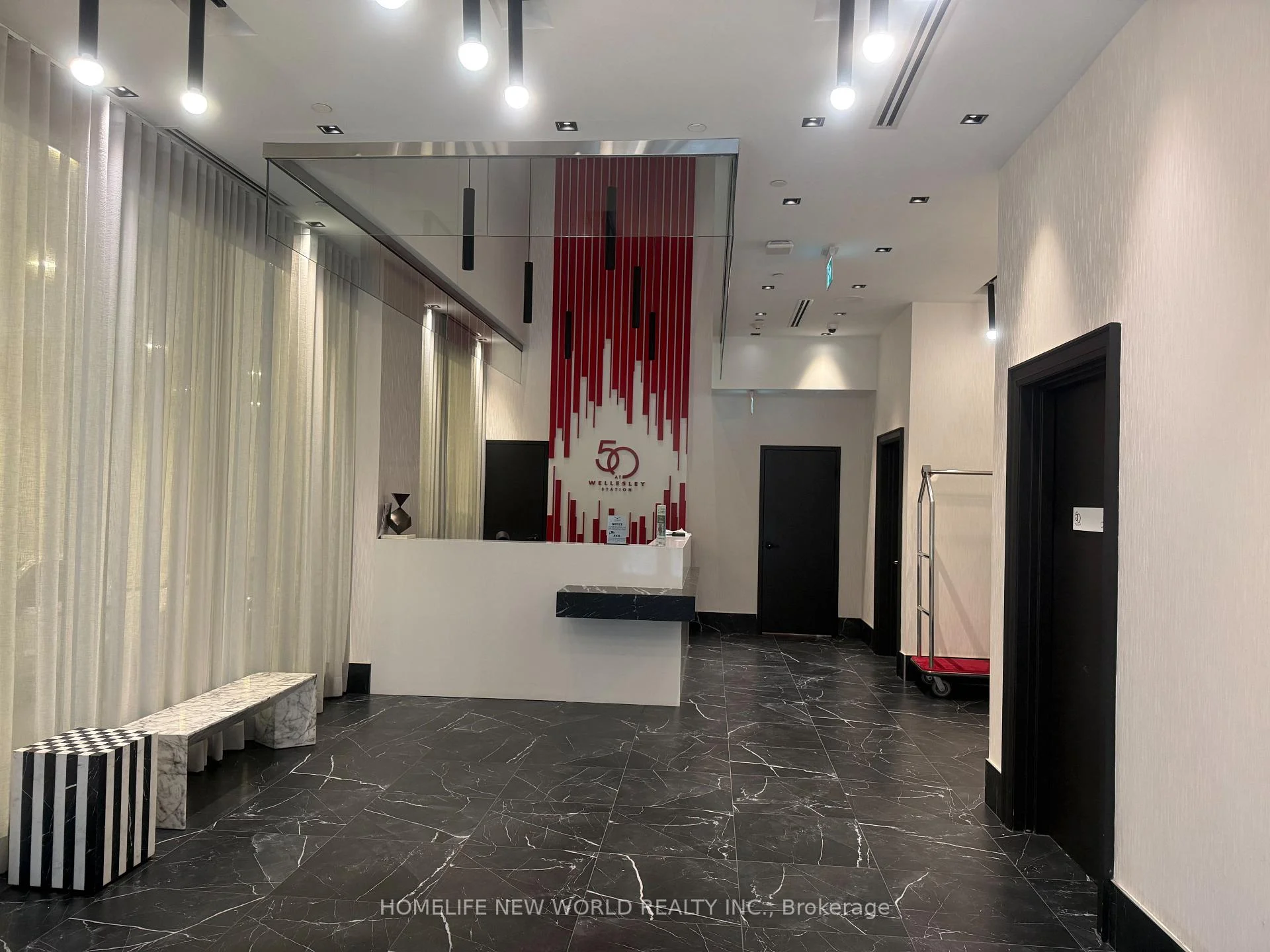 Photo 3 of Unit 1006, 50 Wellesley Street E, Toronto, Church-Yonge Corridor — HOMEH