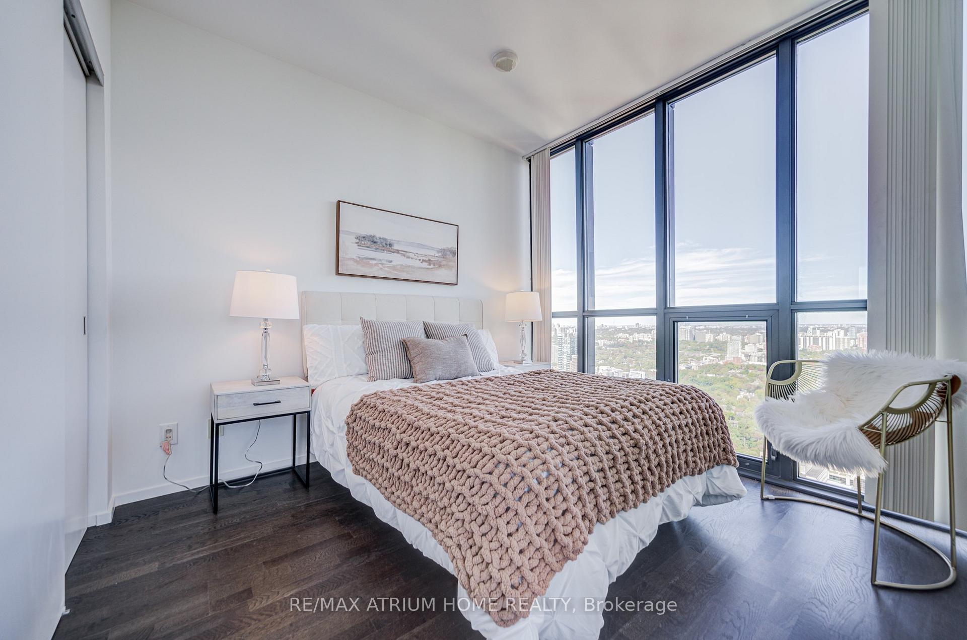 Photo 13 of Unit 4510, 101 Charles Street E, Toronto, Church-Yonge Corridor — HOMEH
