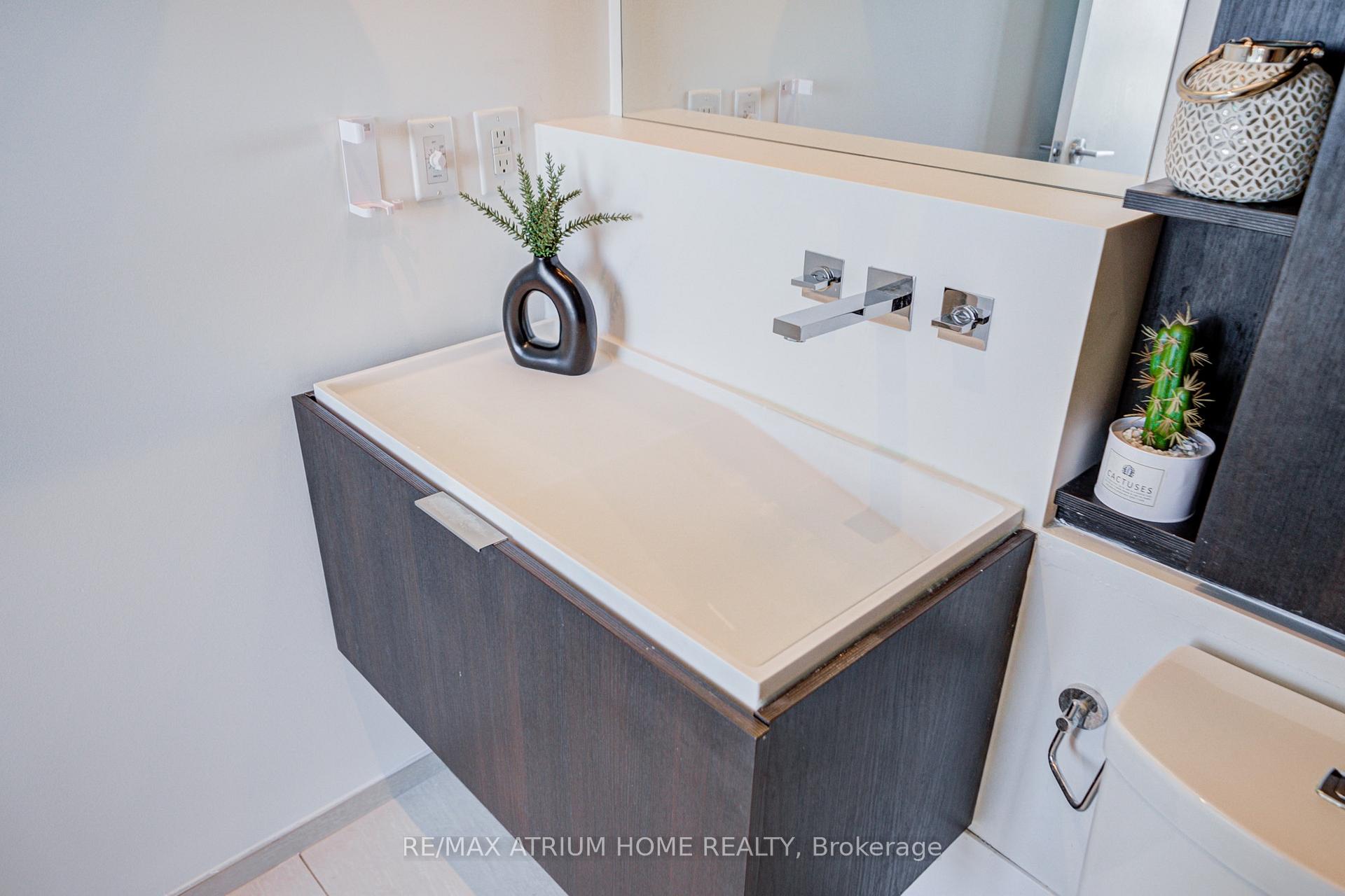 Photo 17 of Unit 4510, 101 Charles Street E, Toronto, Church-Yonge Corridor — HOMEH