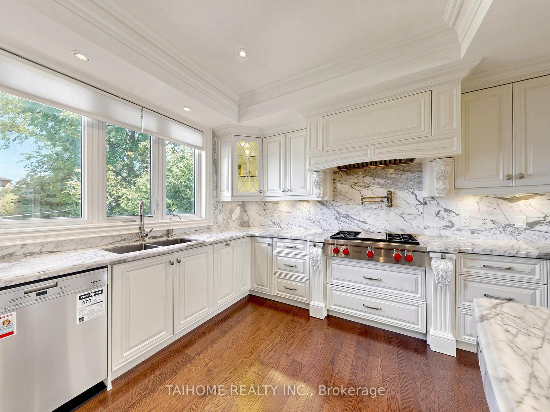 Photo 22 of 38 Foxwarren Drive, North York, Bayview Village — HOMEH