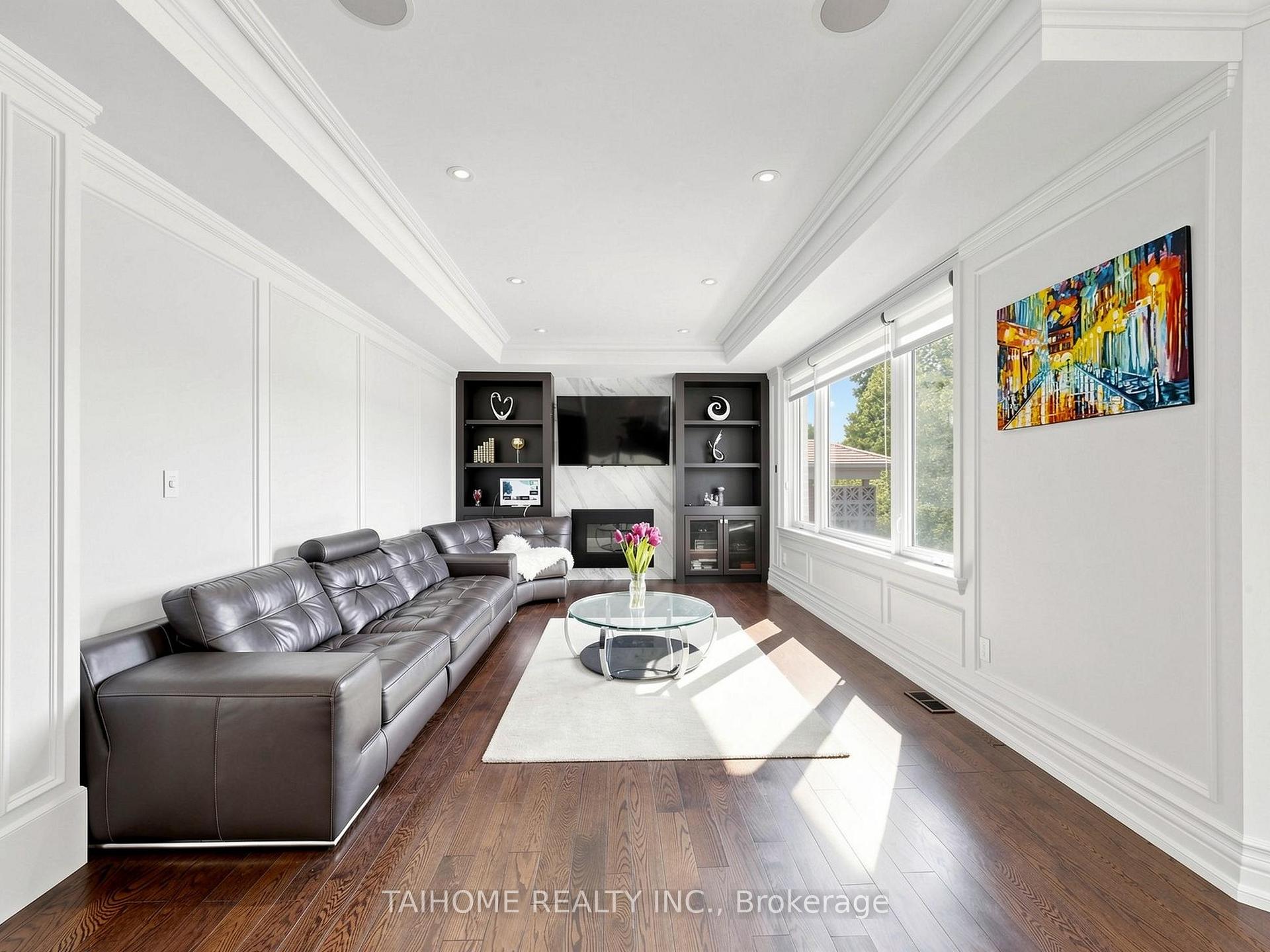 Photo 29 of 38 Foxwarren Drive, North York, Bayview Village — HOMEH
