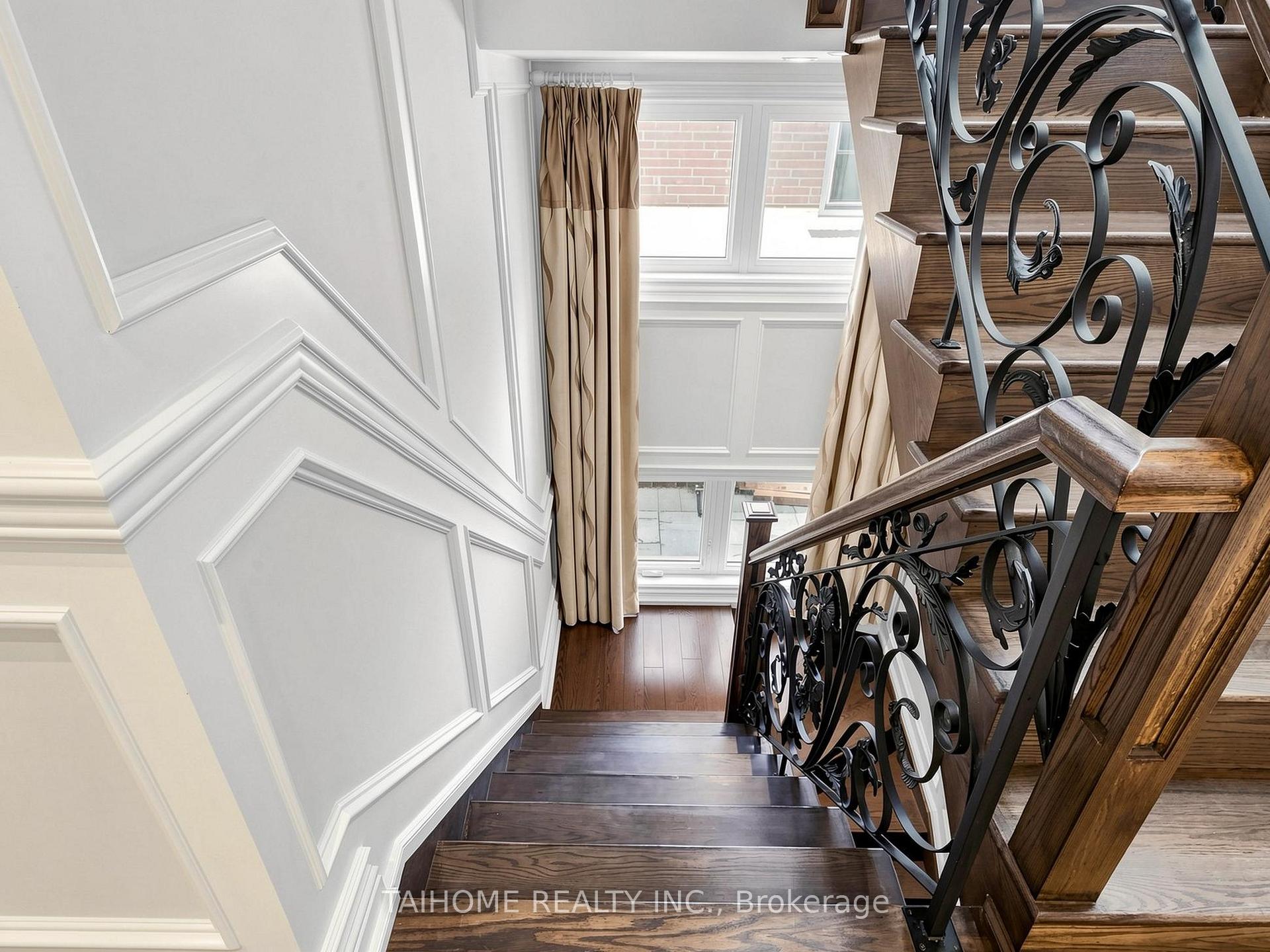 Photo 34 of 38 Foxwarren Drive, North York, Bayview Village — HOMEH
