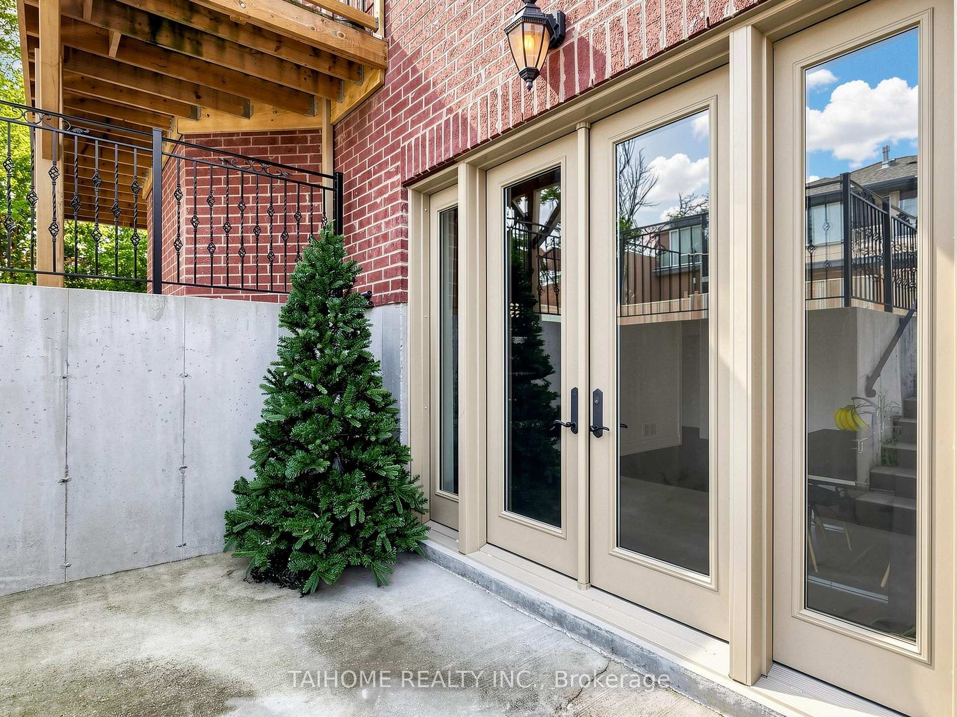 Photo 88 of 38 Foxwarren Drive, North York, Bayview Village — HOMEH