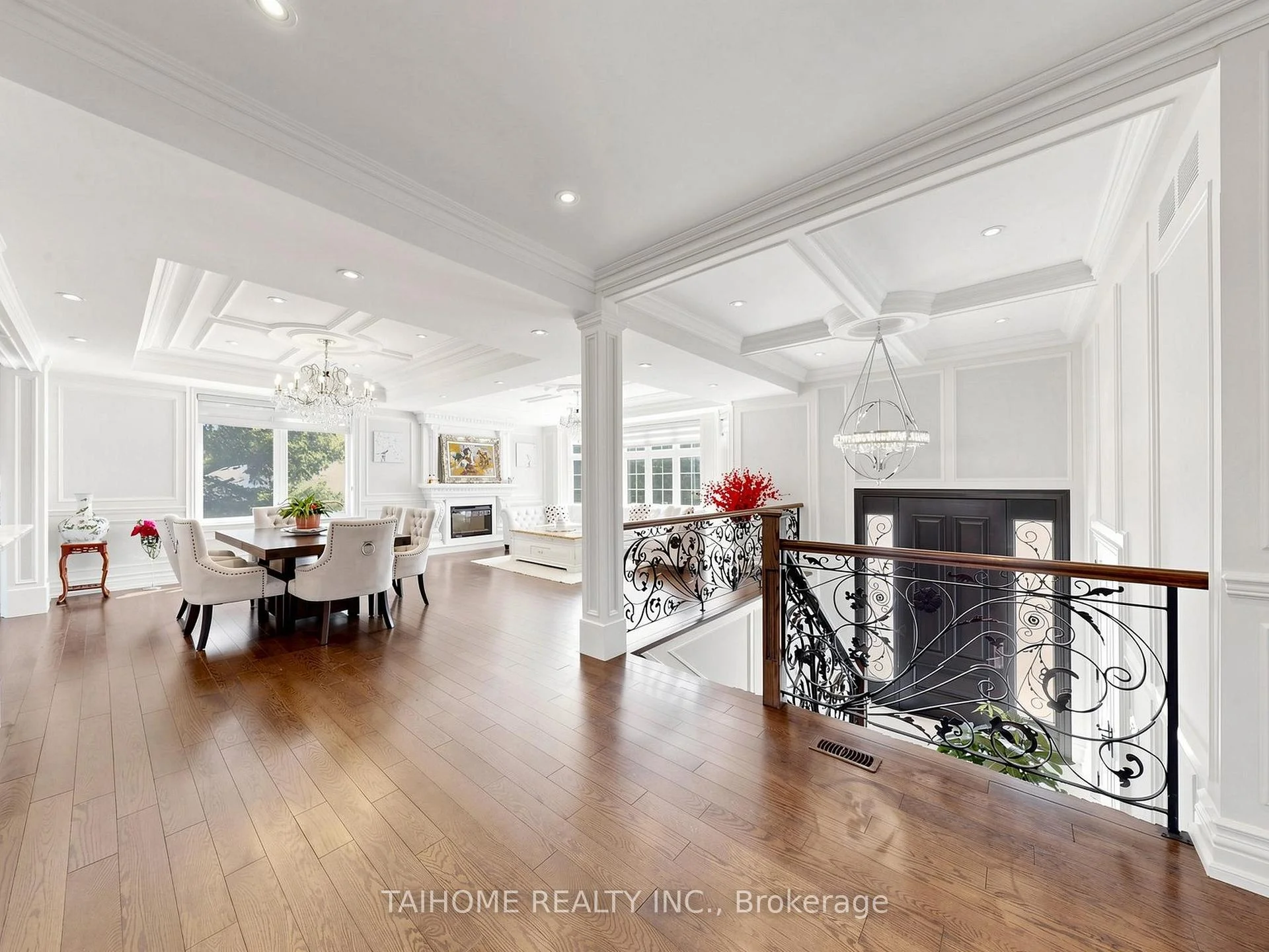 Photo 14 of 38 Foxwarren Drive, North York, Bayview Village — HOMEH