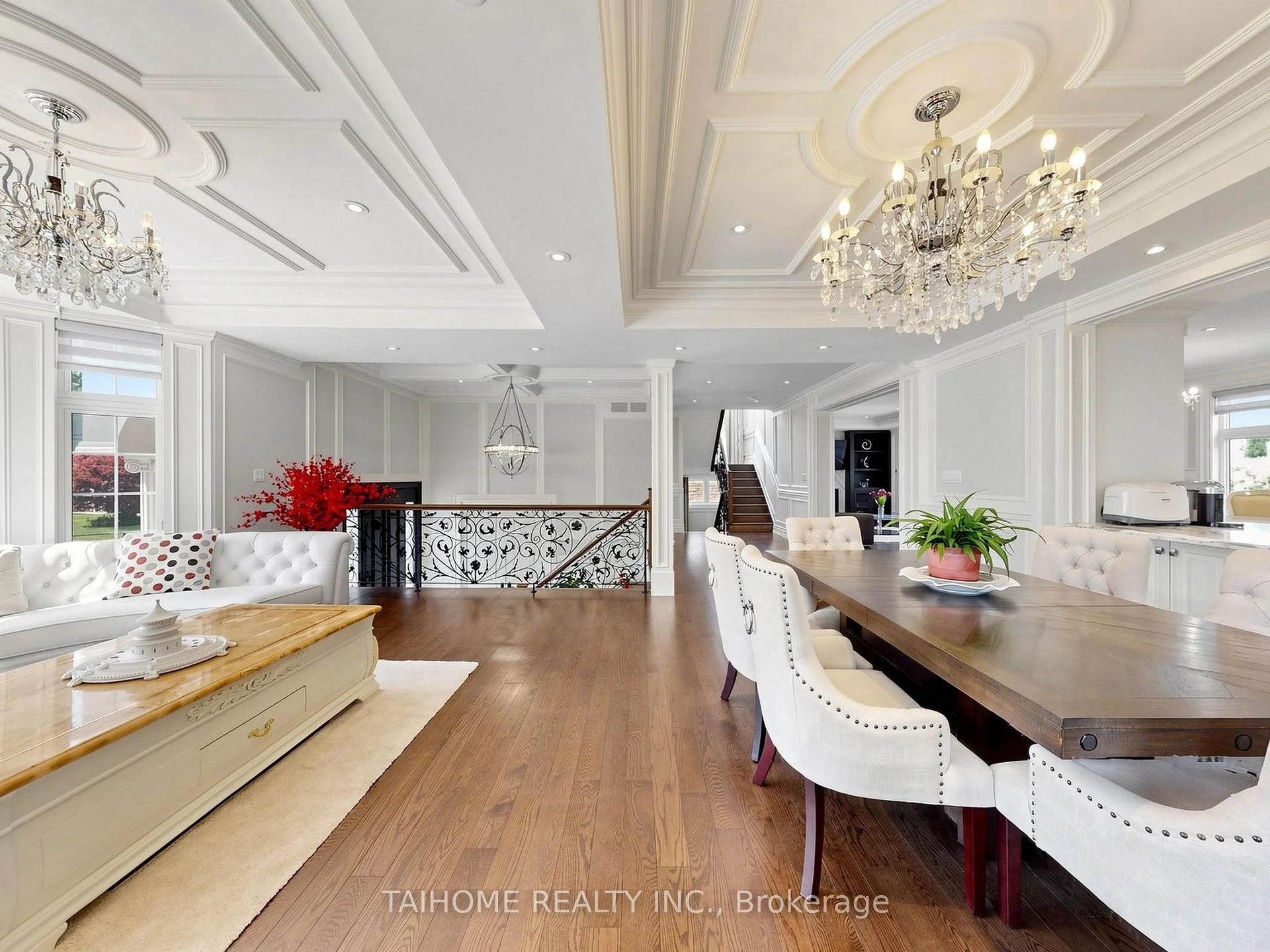 Photo 20 of 38 Foxwarren Drive, North York, Bayview Village — HOMEH