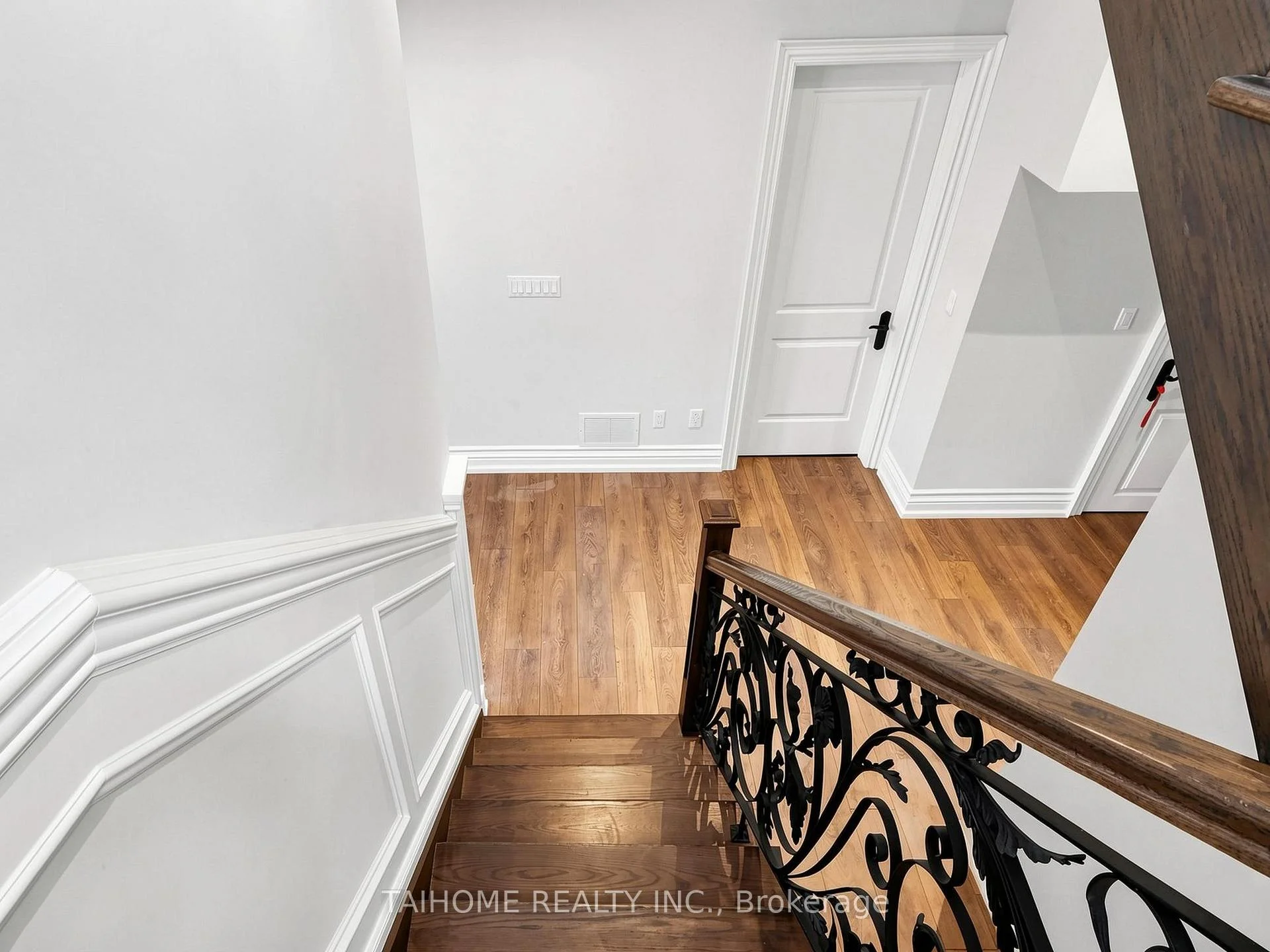 Photo 38 of 38 Foxwarren Drive, North York, Bayview Village — HOMEH