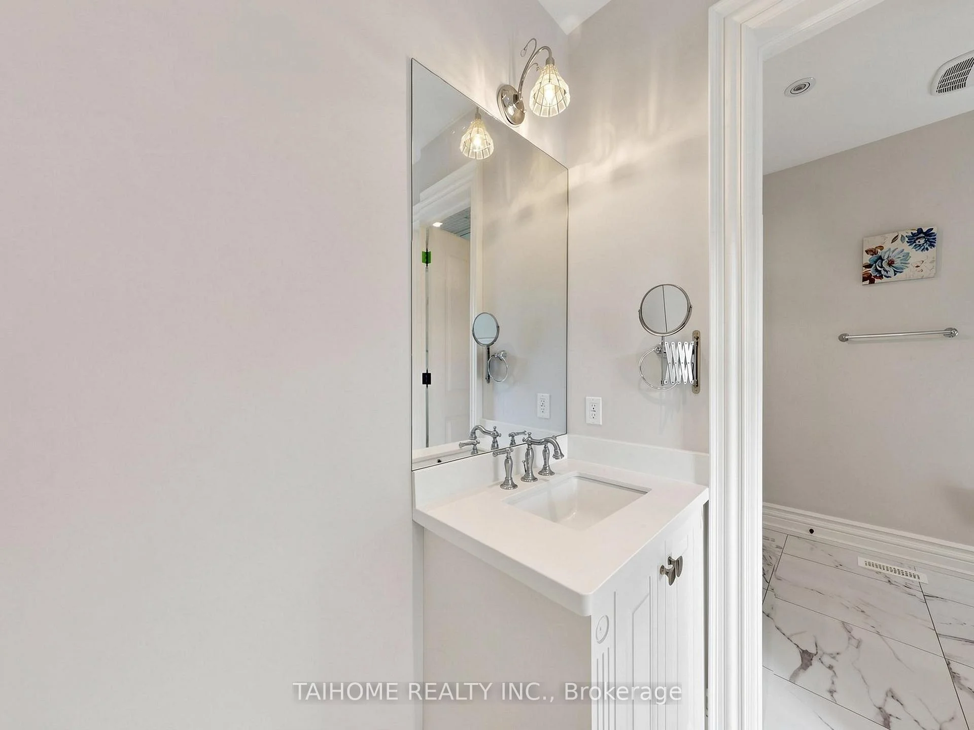 Photo 53 of 38 Foxwarren Drive, North York, Bayview Village — HOMEH